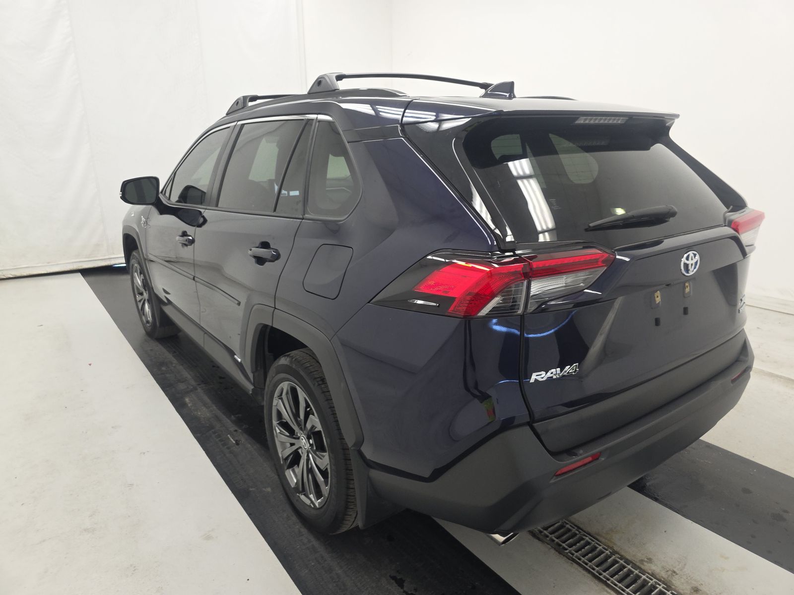 2024 Toyota RAV4 Hybrid XLE Premium AWD