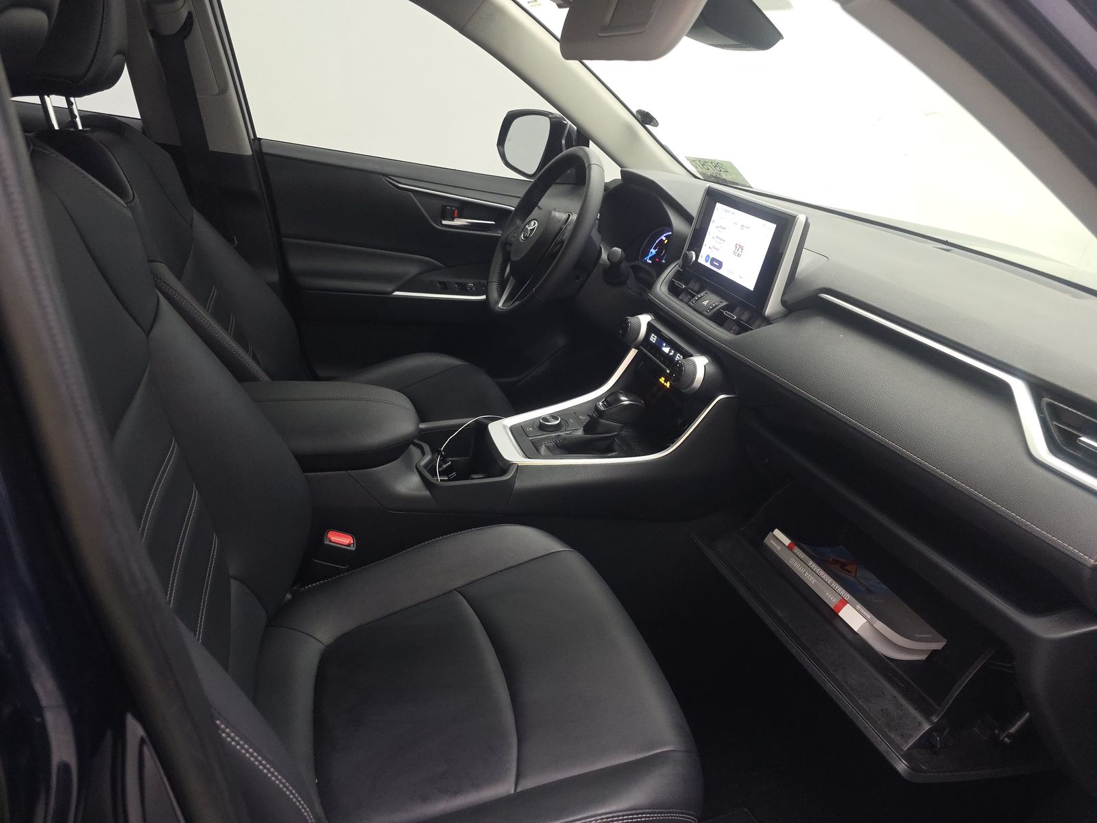 2024 Toyota RAV4 Hybrid XLE Premium AWD