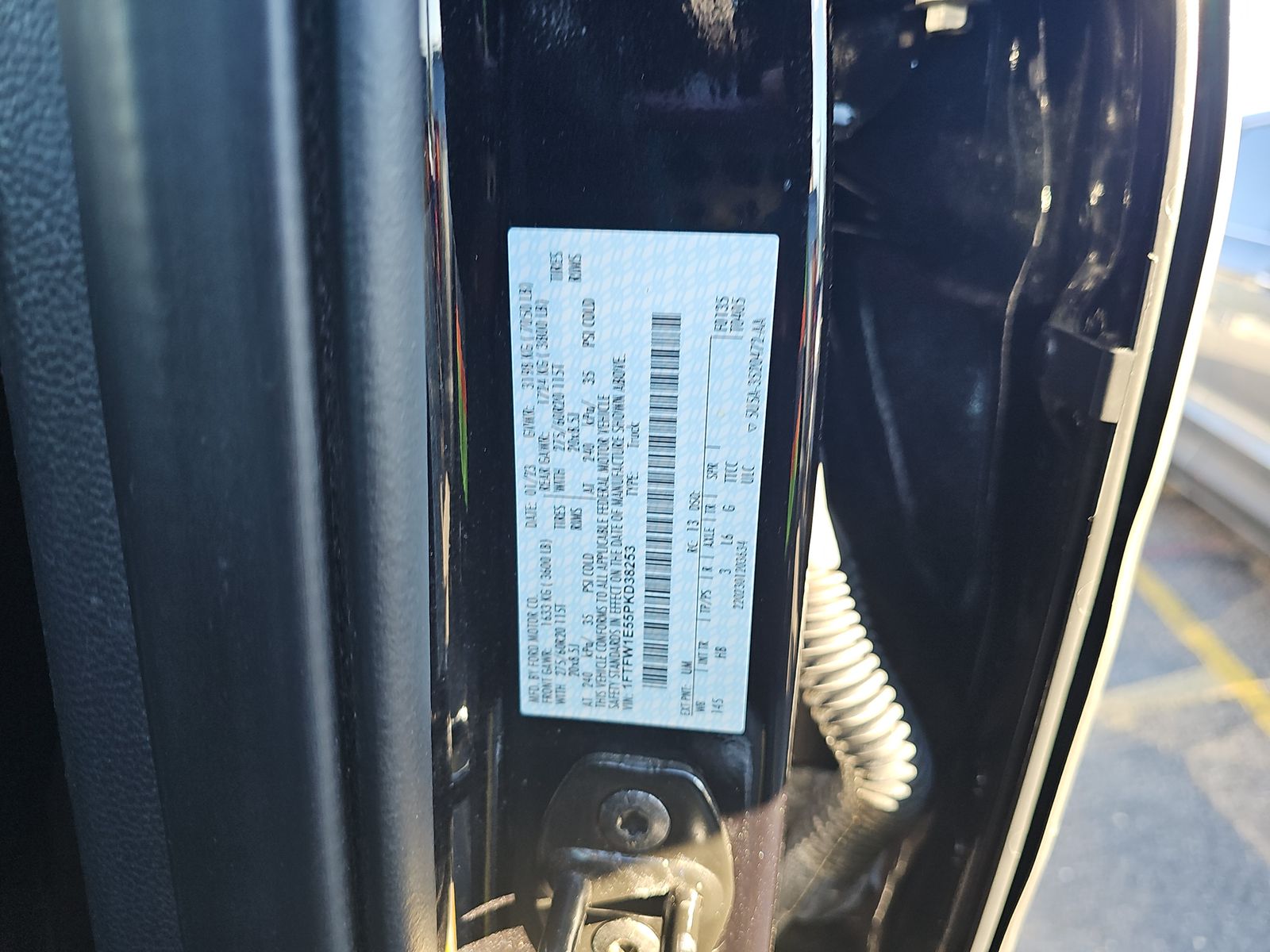 2023 Ford F-150 Lariat AWD