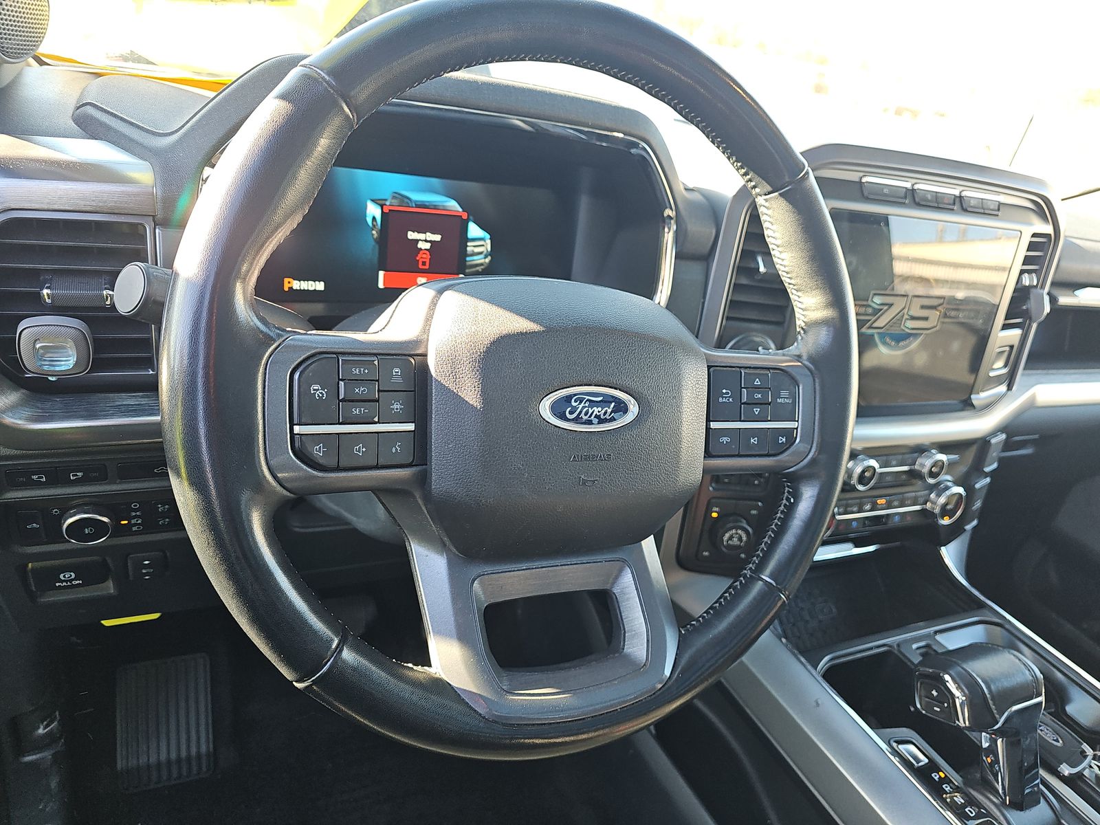 2023 Ford F-150 Lariat AWD