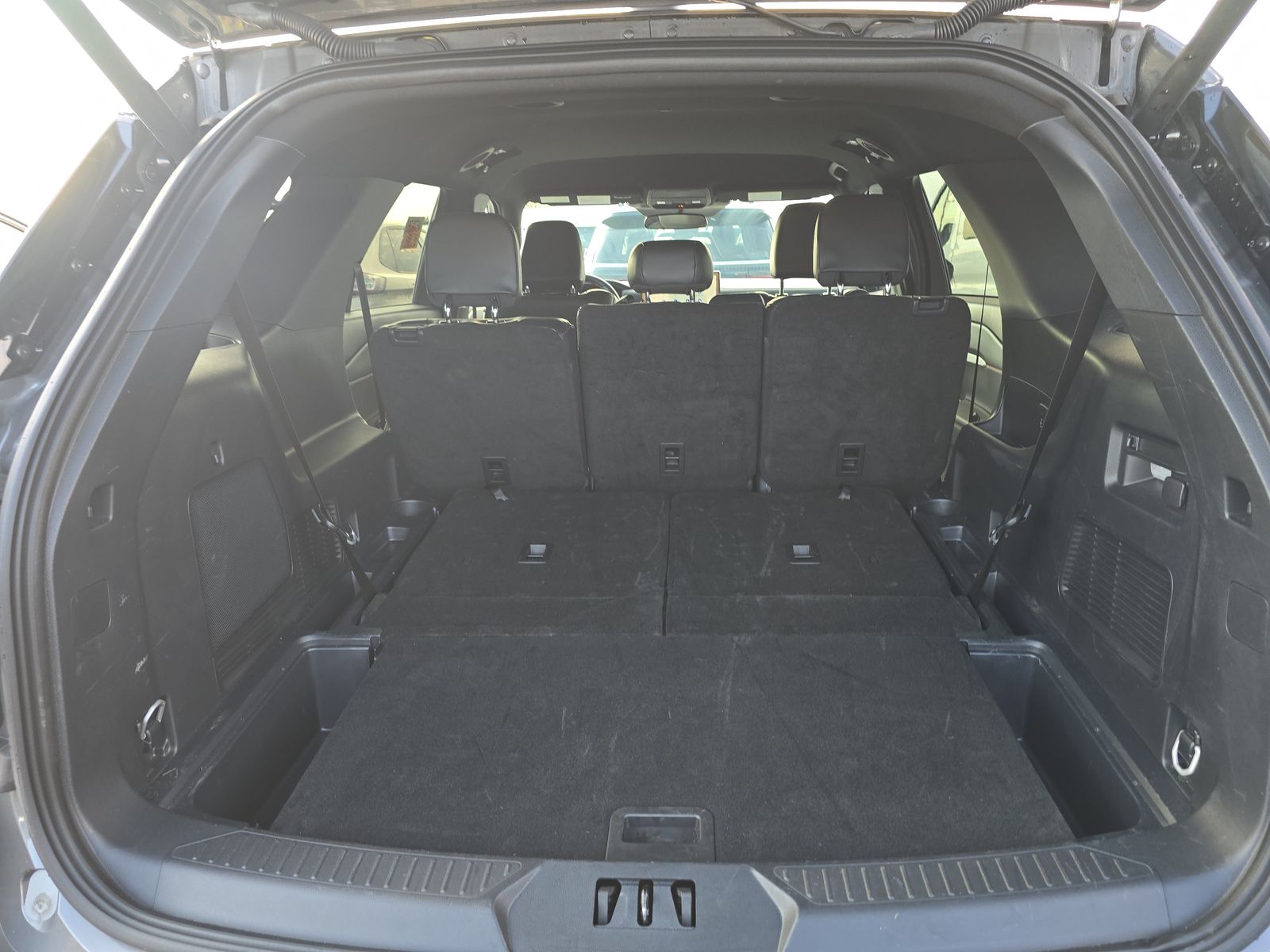 2025 Ford Explorer ST-Line AWD