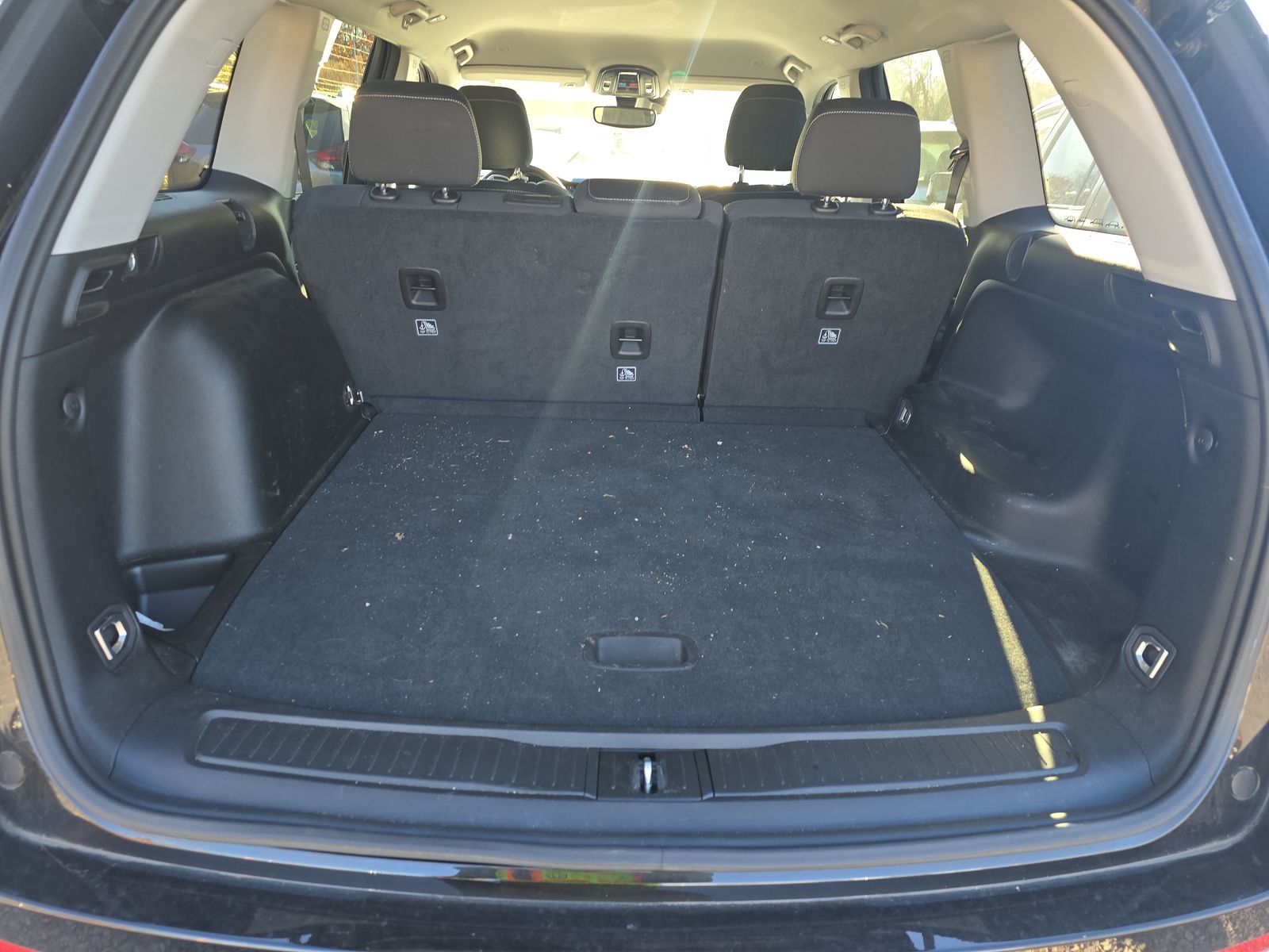 2023 Jeep Grand Cherokee Laredo AWD