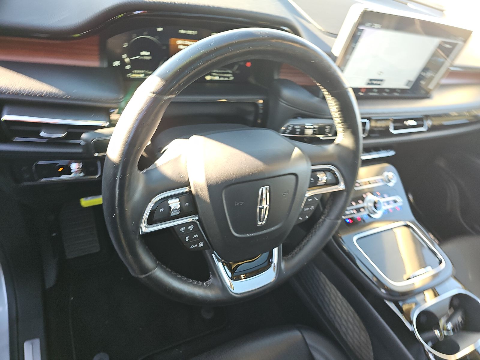 2022 Lincoln Nautilus Reserve AWD