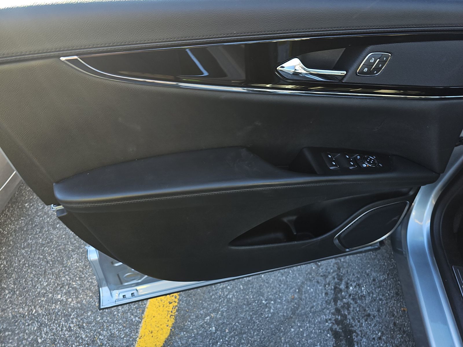 2022 Lincoln Nautilus Reserve AWD