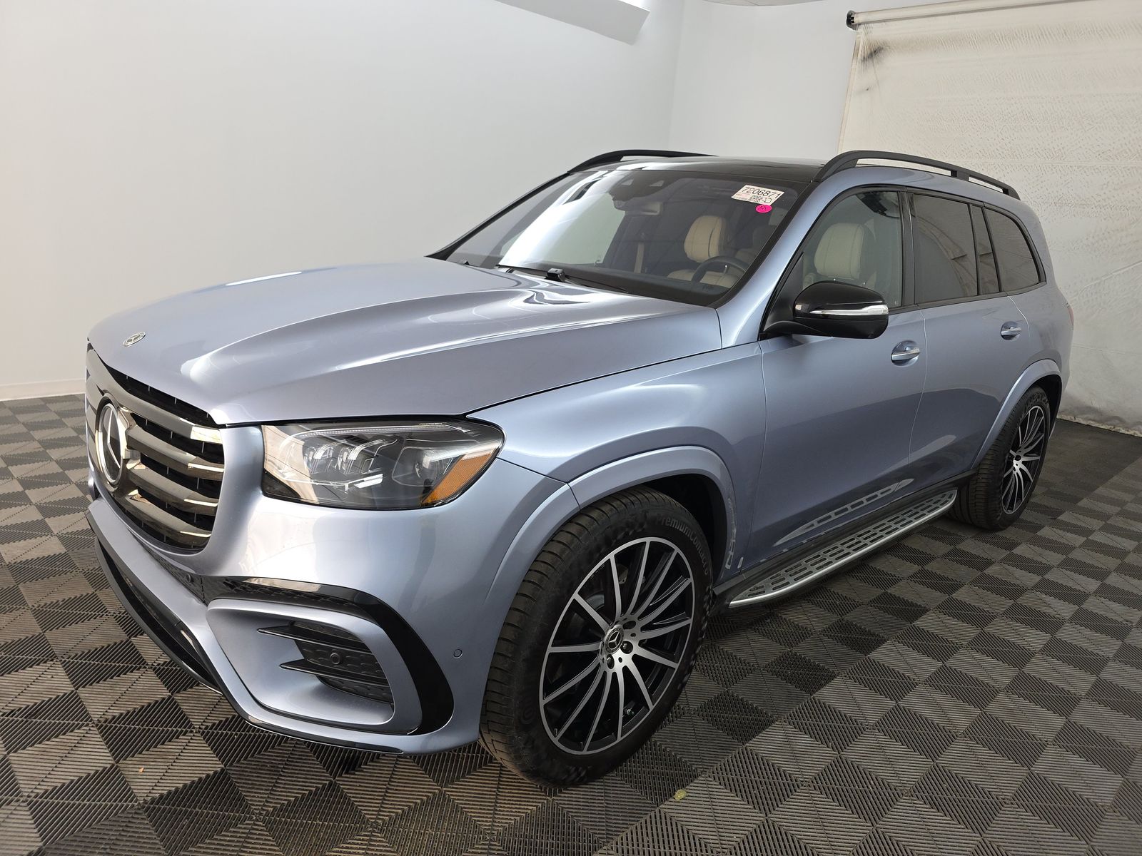 2025 Mercedes-Benz GLS 580 4MATIC