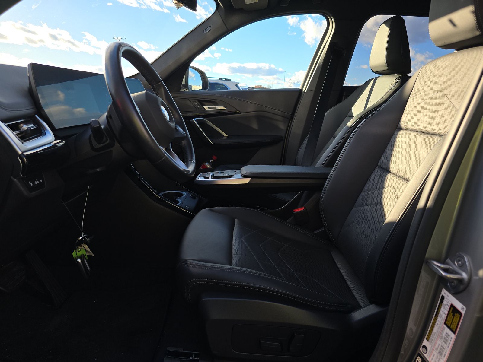 2025 BMW X1 xDrive28i AWD