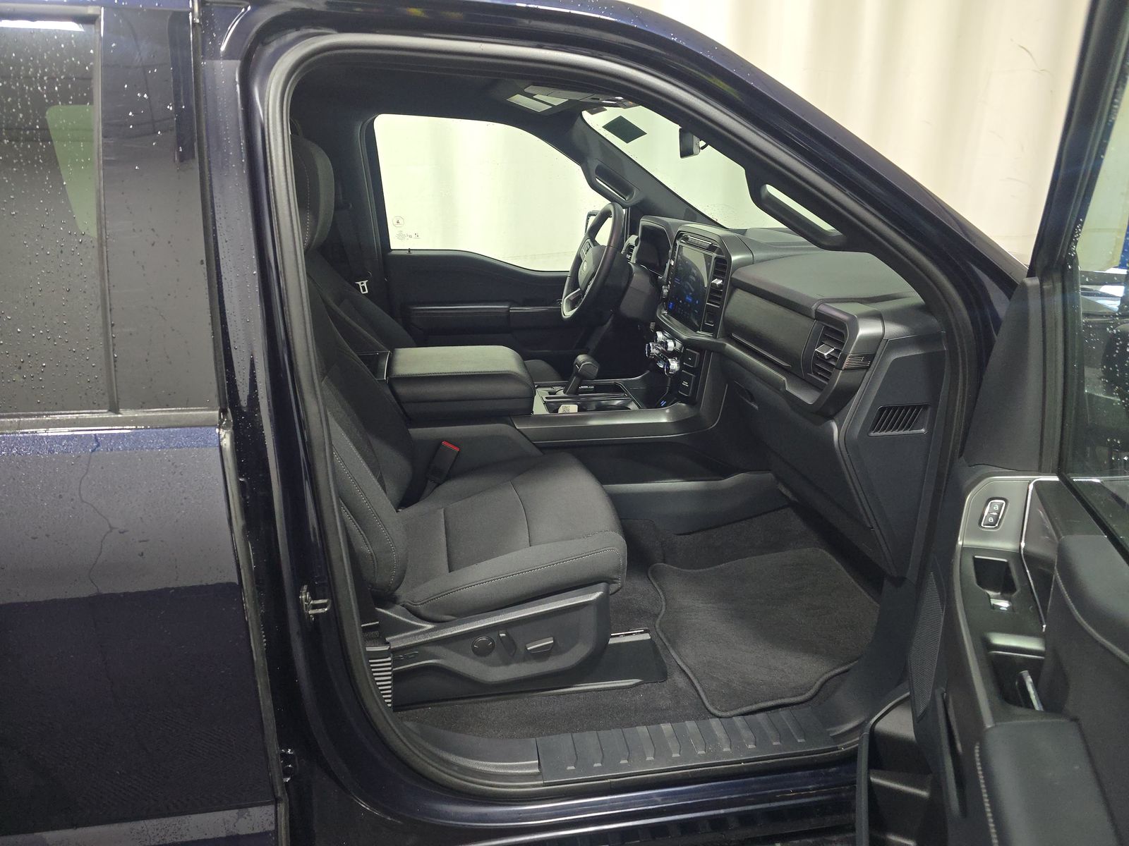 2024 Ford F-150 XLT AWD