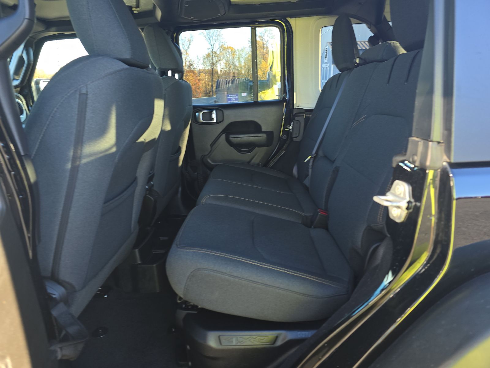 2025 Jeep Wrangler 4xe Willys AWD