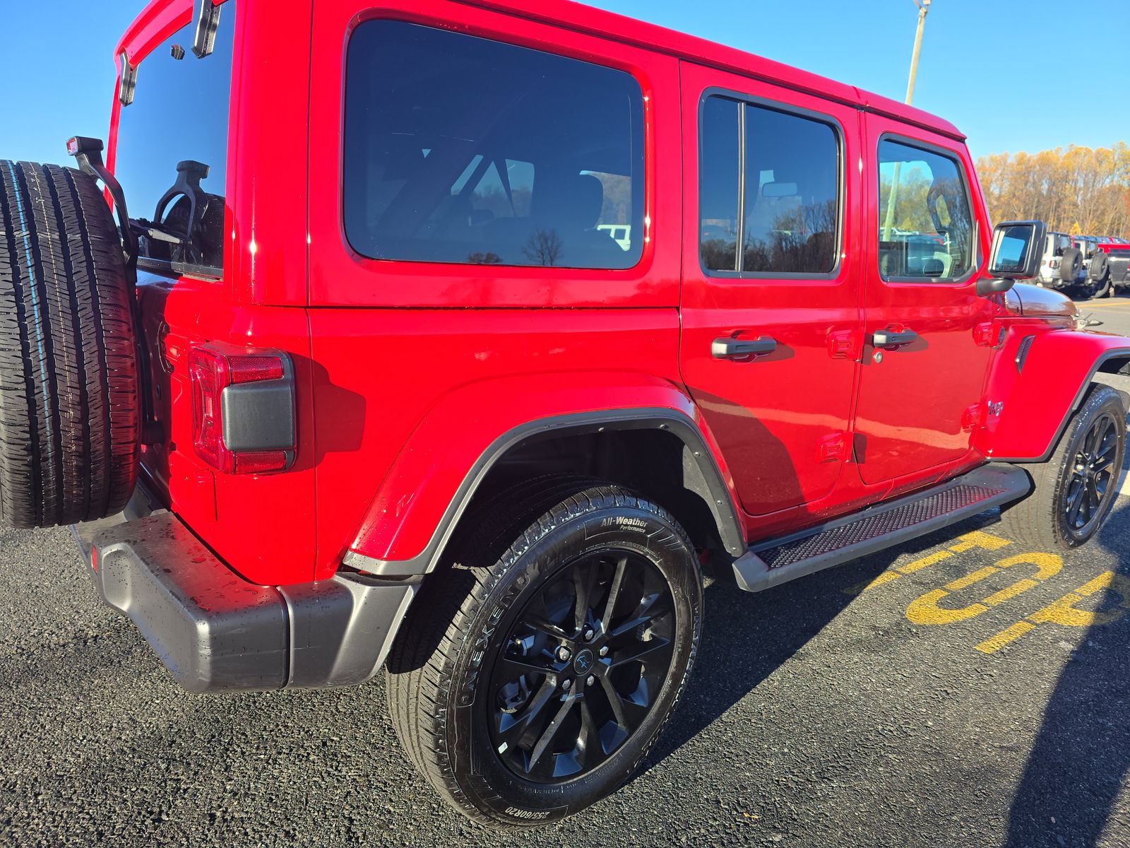 2025 Jeep Wrangler 4xe Sahara AWD
