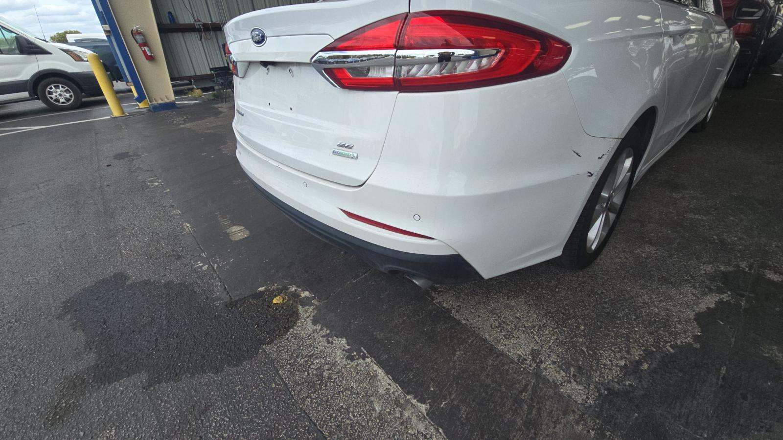 2020 Ford Fusion SE FWD