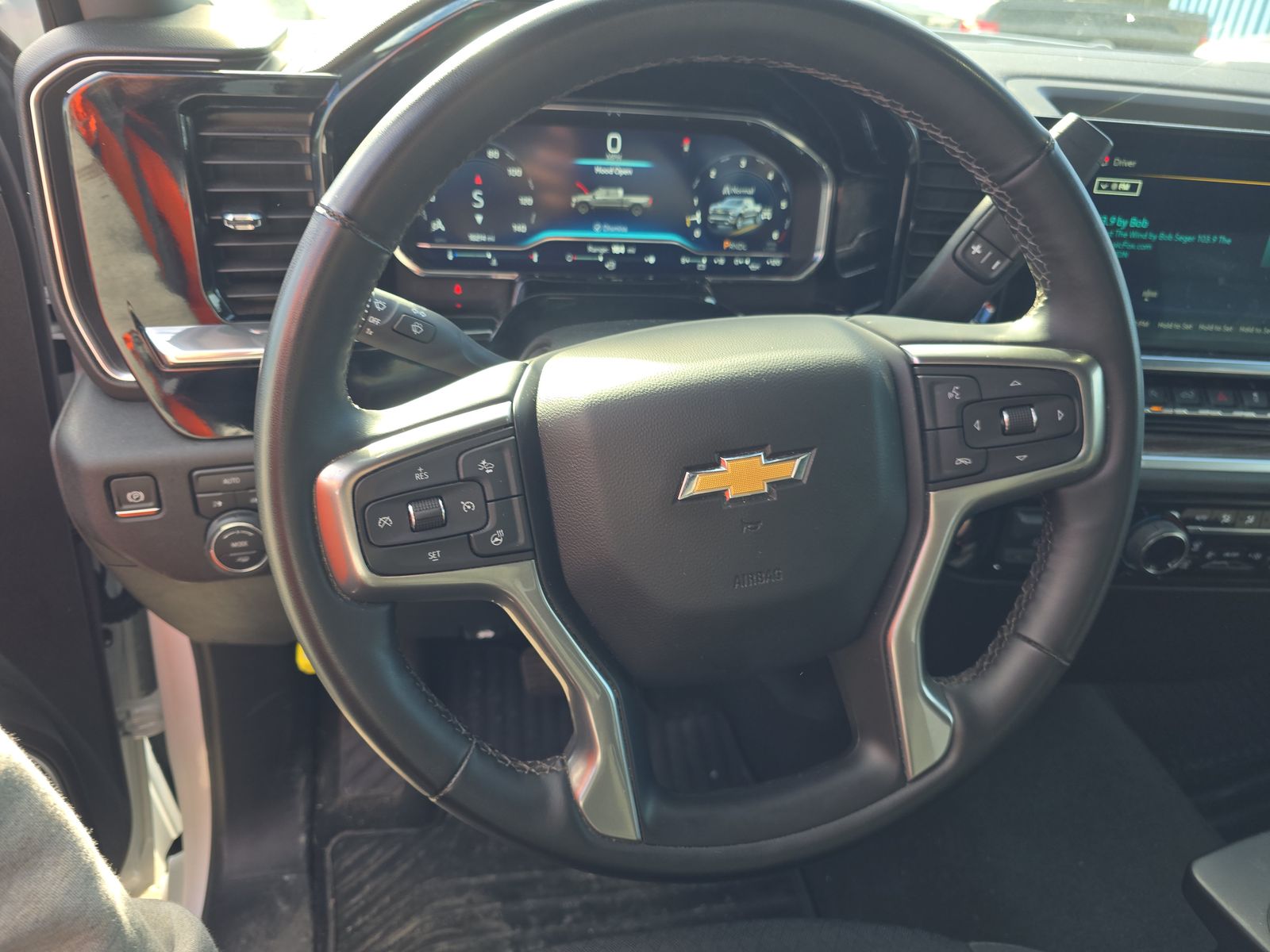 2025 Chevrolet Silverado 1500 LT AWD