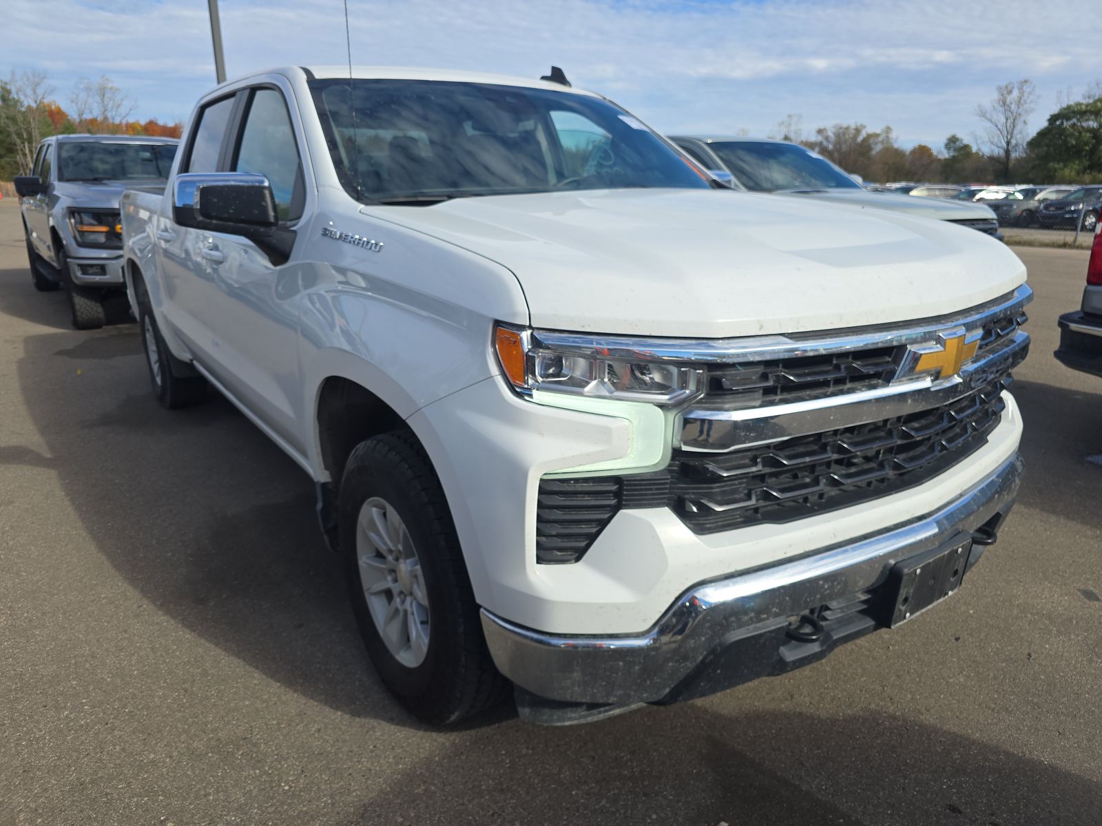 2025 Chevrolet Silverado 1500 LT AWD