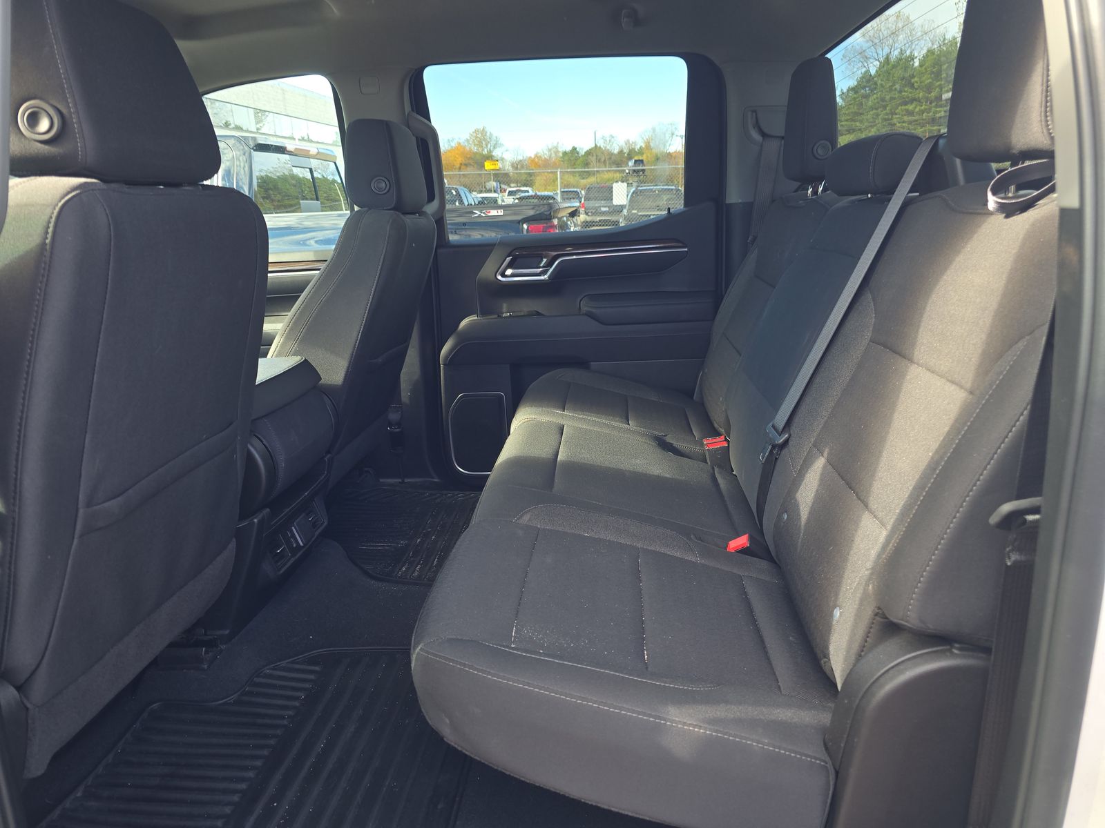 2025 Chevrolet Silverado 1500 LT AWD