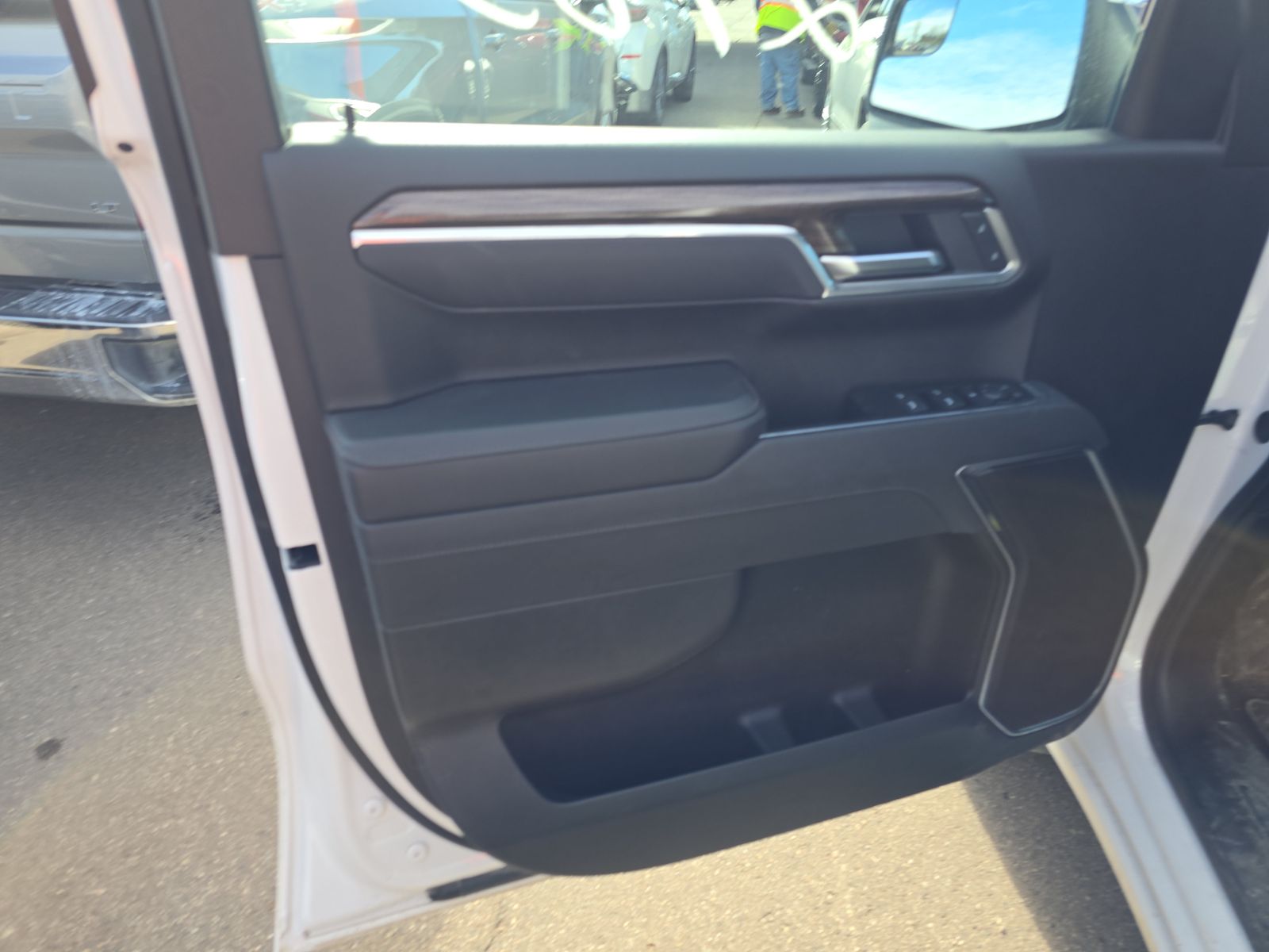 2025 Chevrolet Silverado 1500 LT AWD