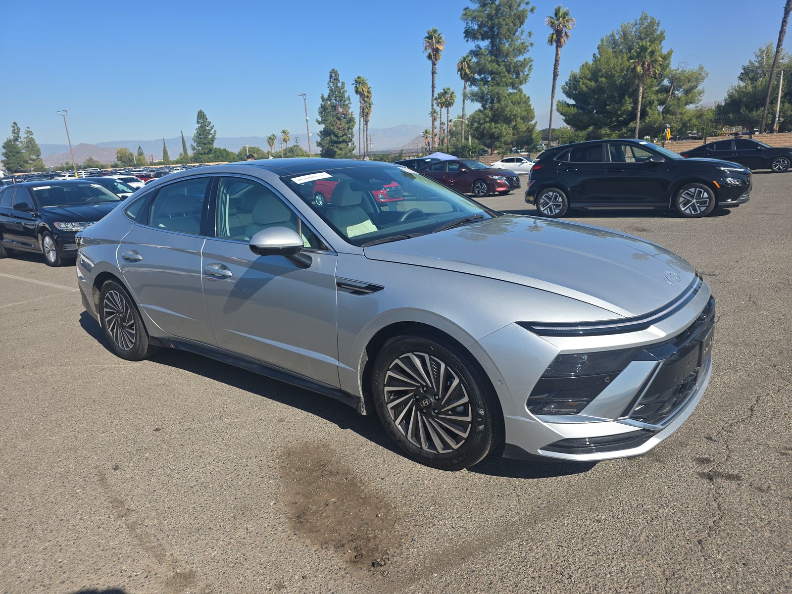 2024 Hyundai Sonata Hybrid Limited FWD