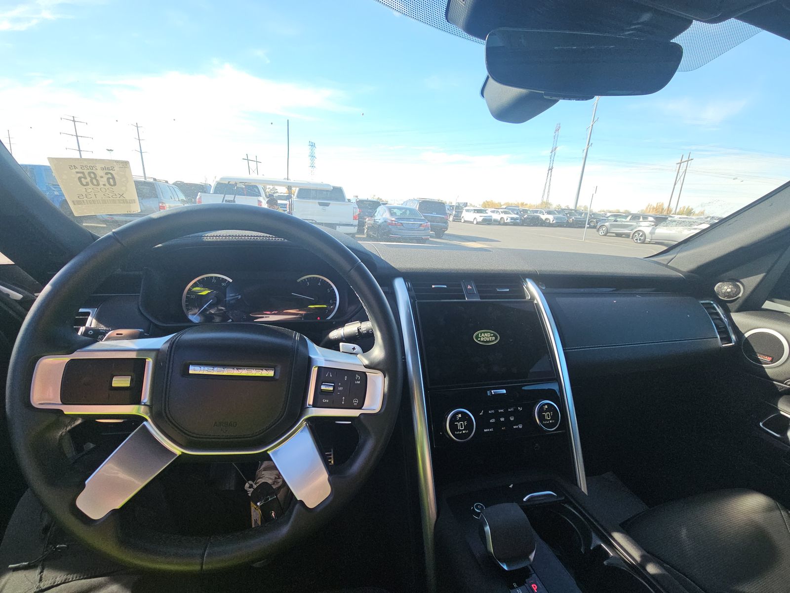 2023 Land Rover Discovery Metropolitan Edition AWD