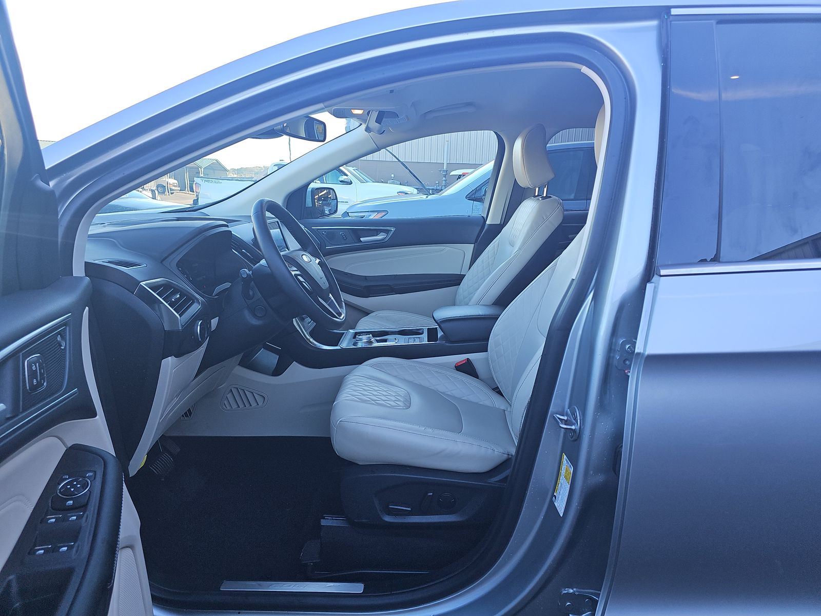 2024 Ford Edge Titanium AWD