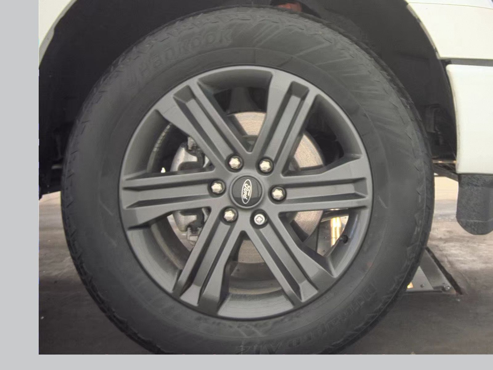 2023 Ford F-150 Hybrid XLT AWD