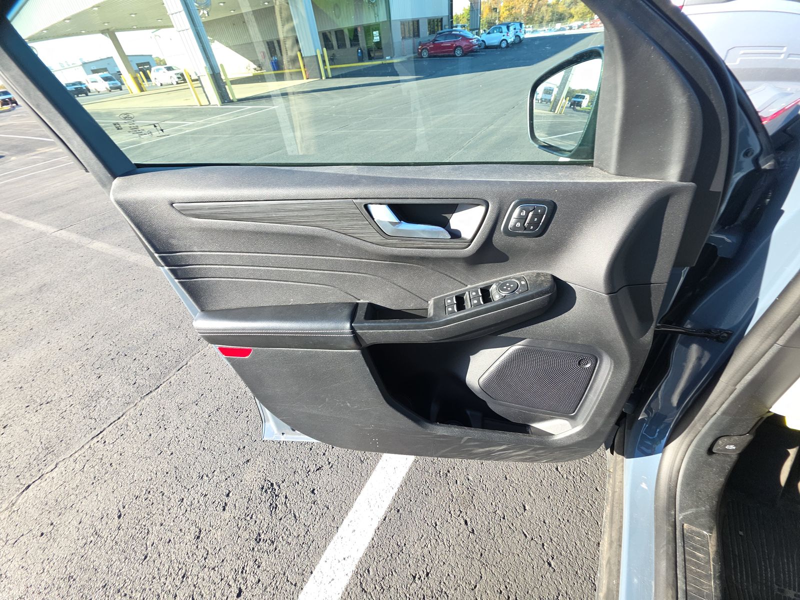 2025 Ford Escape Hybrid Platinum FWD