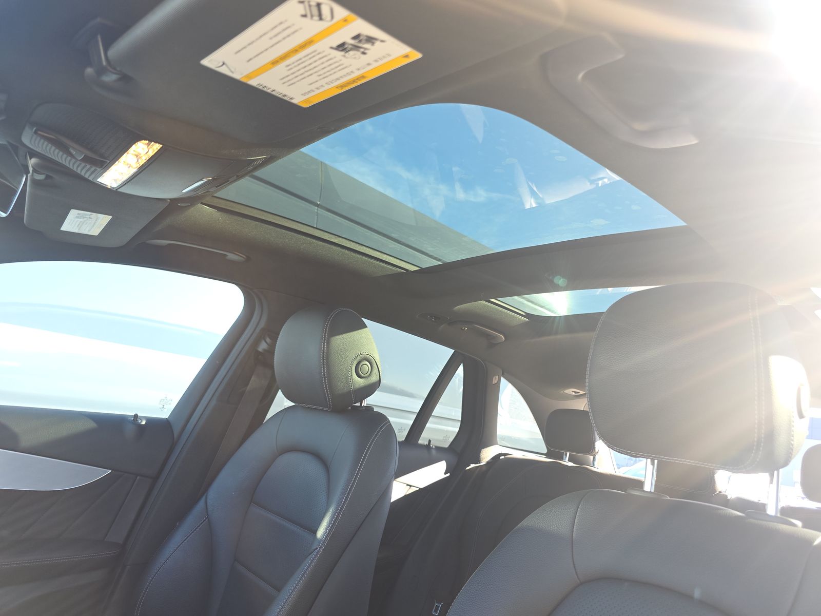 2022 Mercedes-Benz GLC GLC 300 AWD