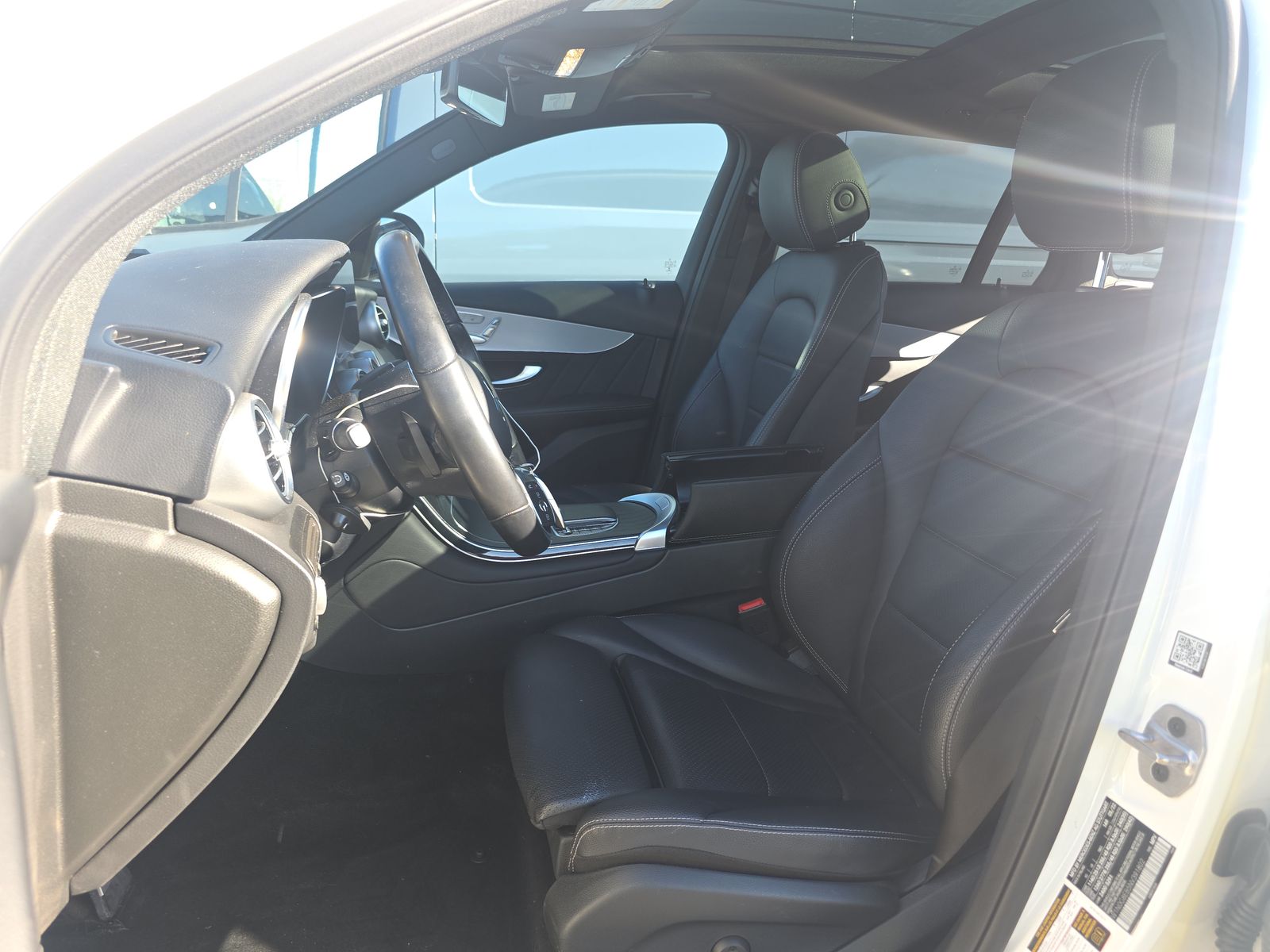 2022 Mercedes-Benz GLC GLC 300 AWD