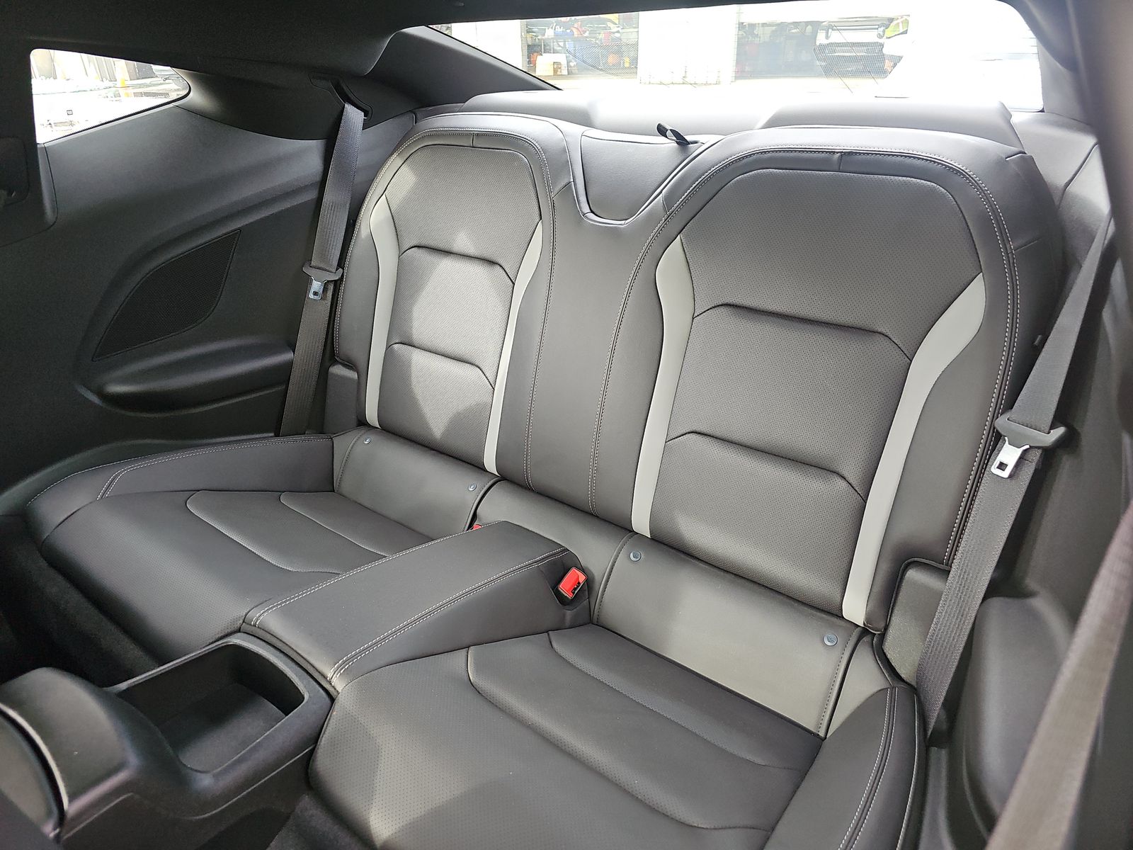 2024 Chevrolet Camaro 1LT FWD