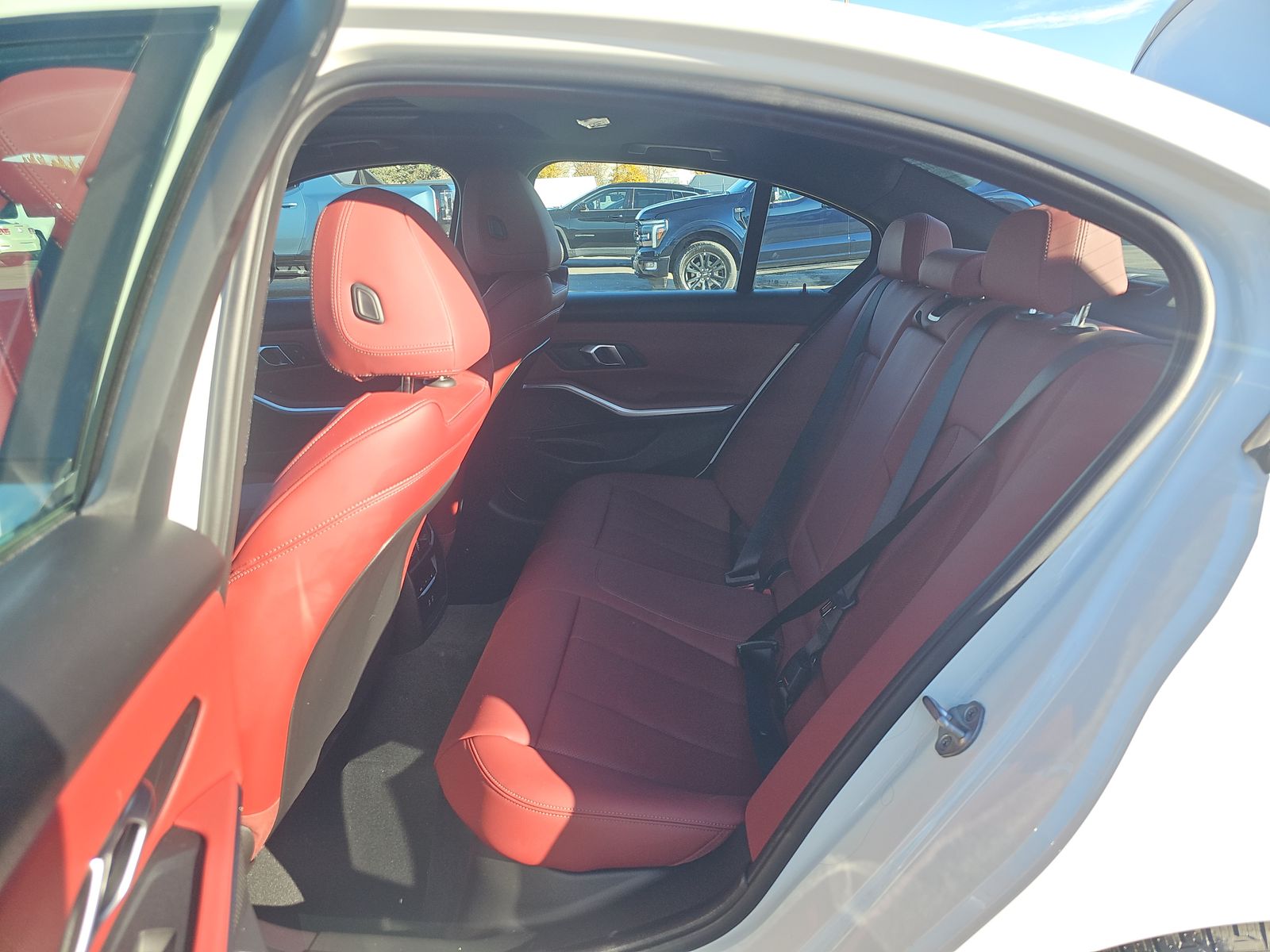 2025 BMW 3 Series 330i xDrive AWD