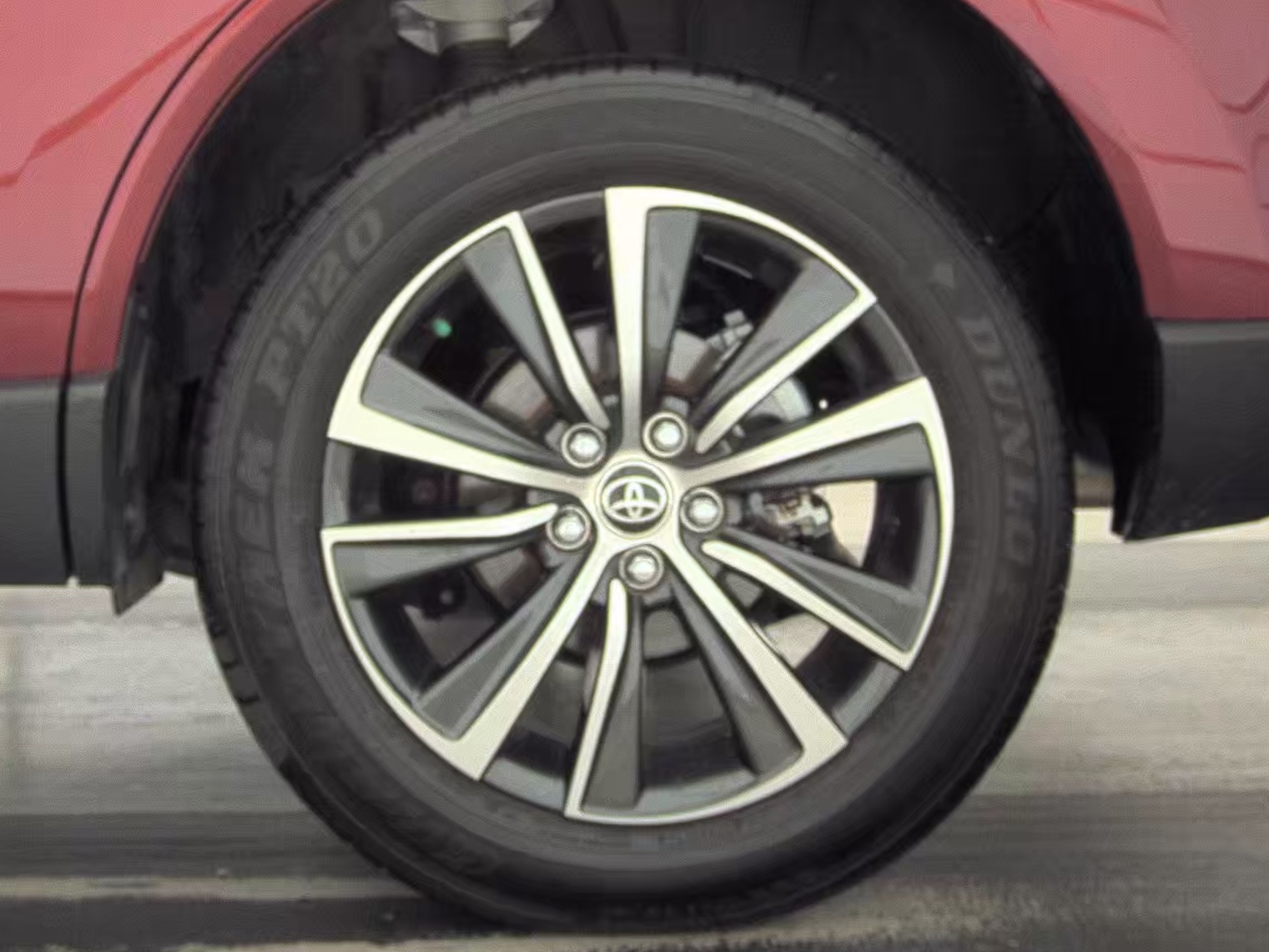 2024 Toyota Venza LE AWD