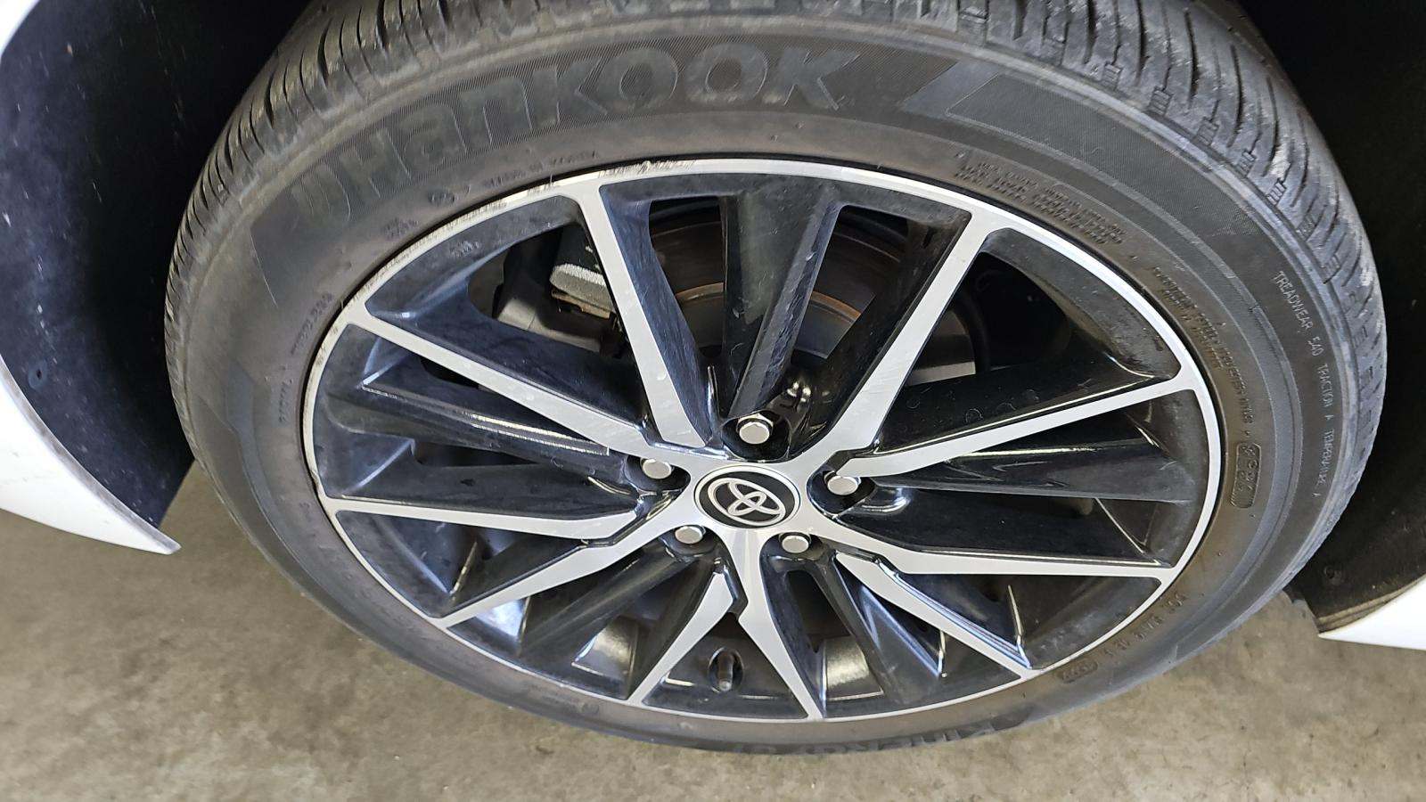 2023 Toyota Camry SE FWD