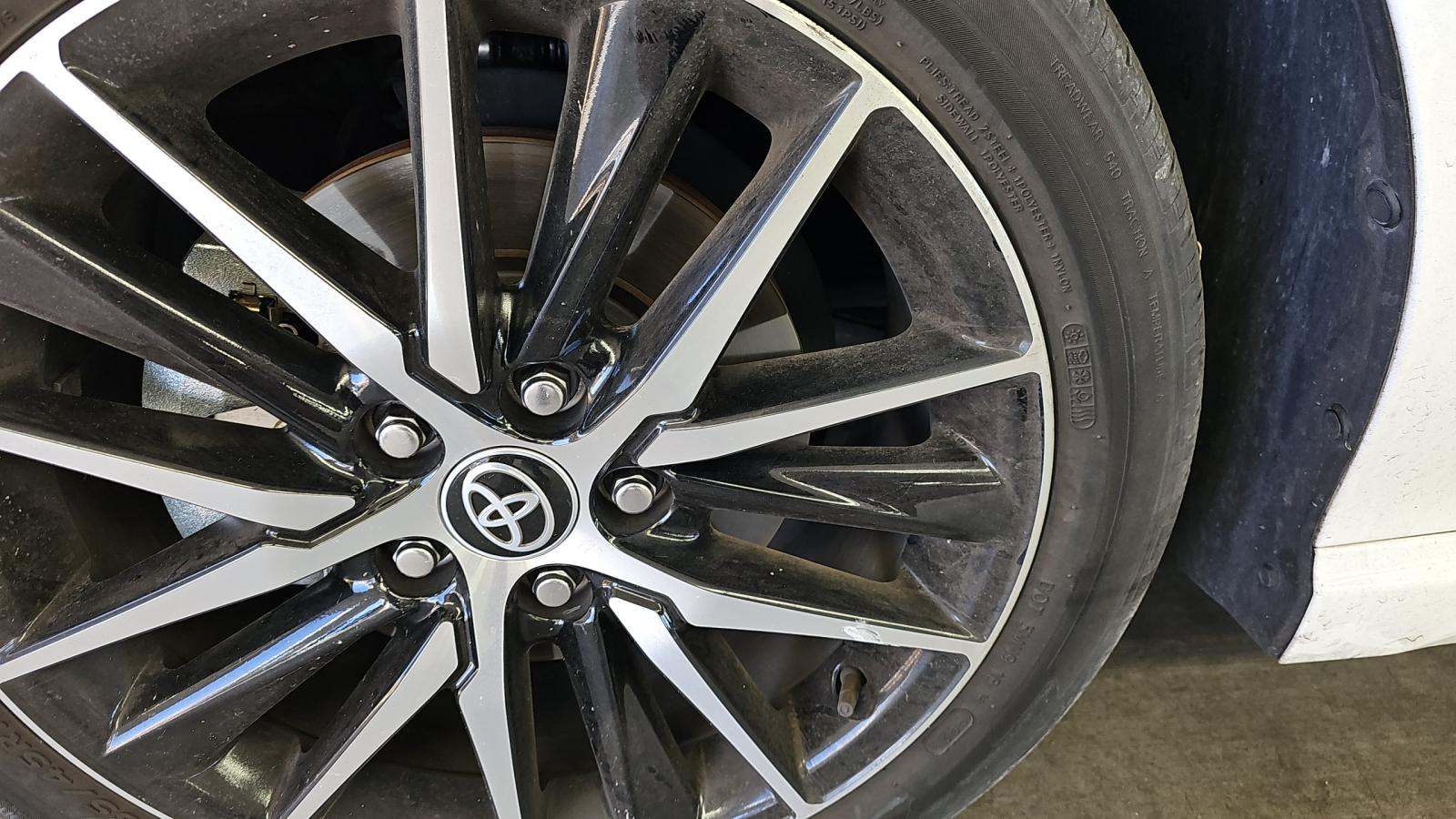 2023 Toyota Camry SE FWD