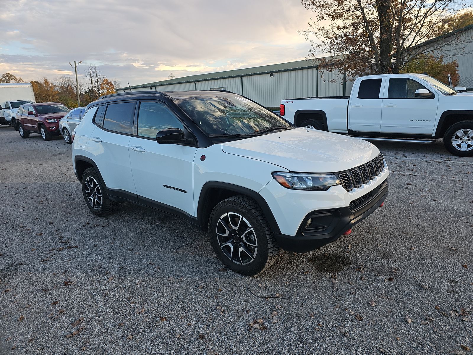 2025 Jeep Compass Trailhawk AWD