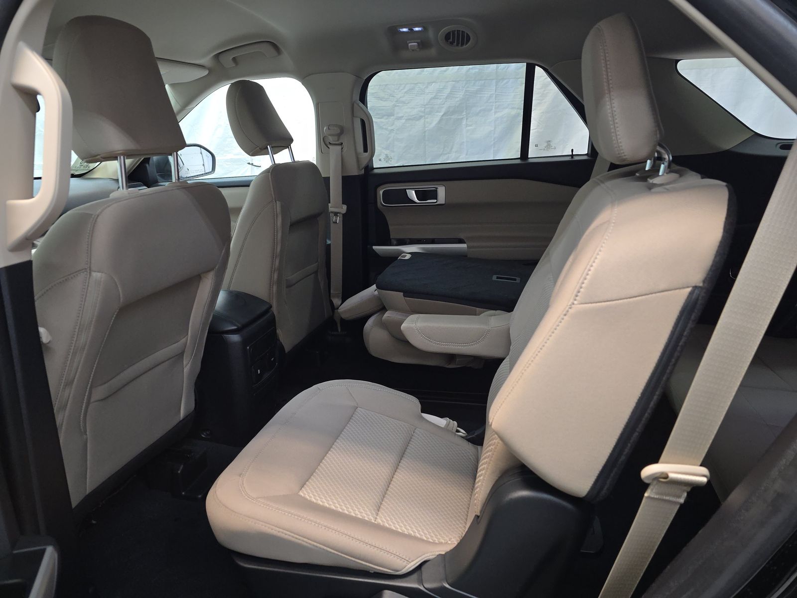 2022 Ford Explorer XLT AWD