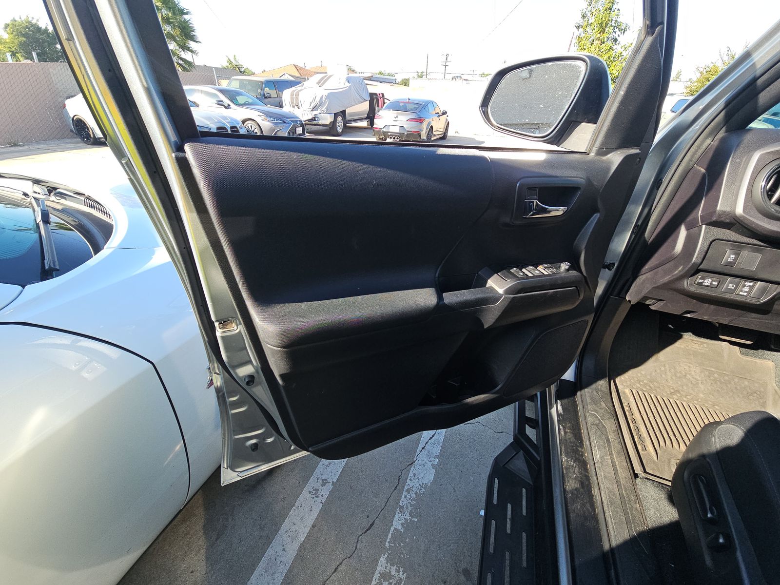 2023 Toyota Tacoma TRD Off-Road AWD