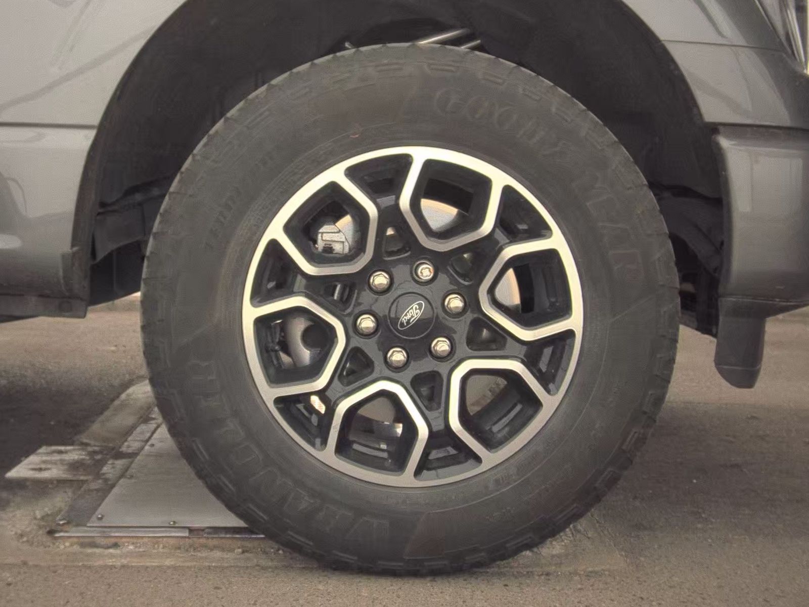 2023 Ford F-150 XL AWD