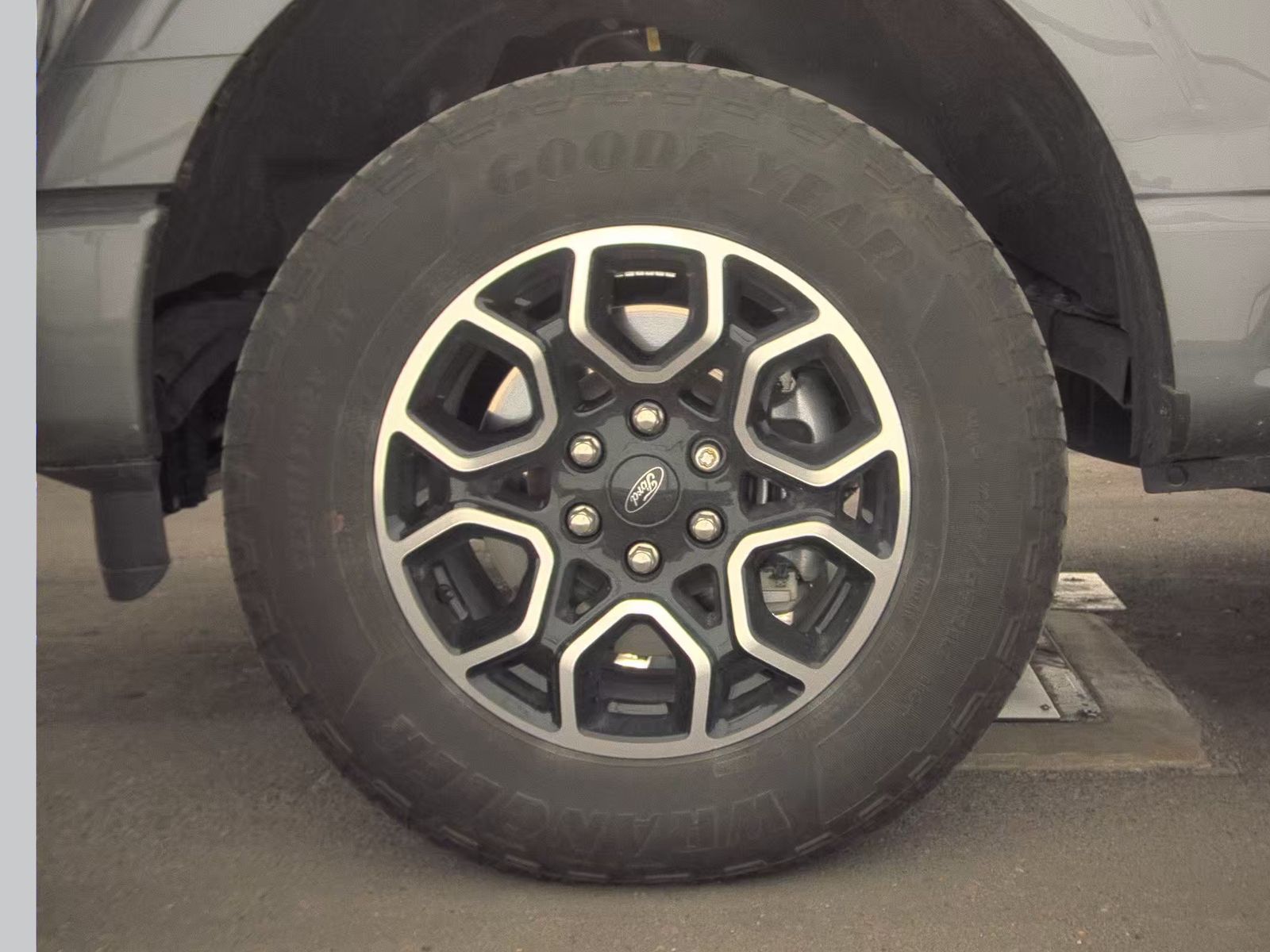 2023 Ford F-150 XL AWD