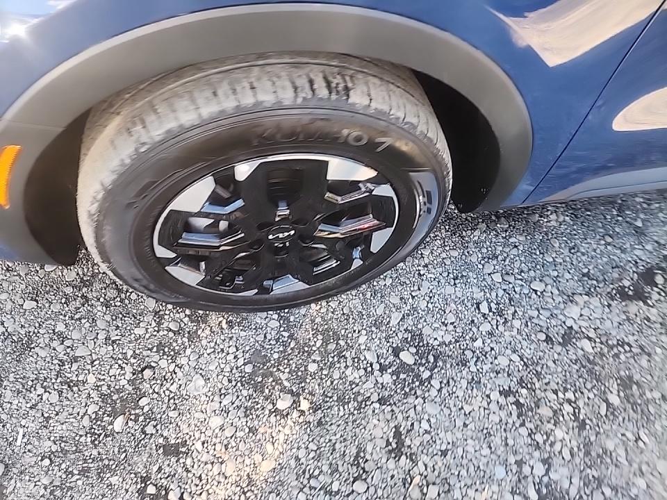 2024 Kia Sorento S FWD