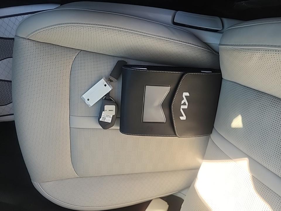 2024 Kia Sorento S FWD