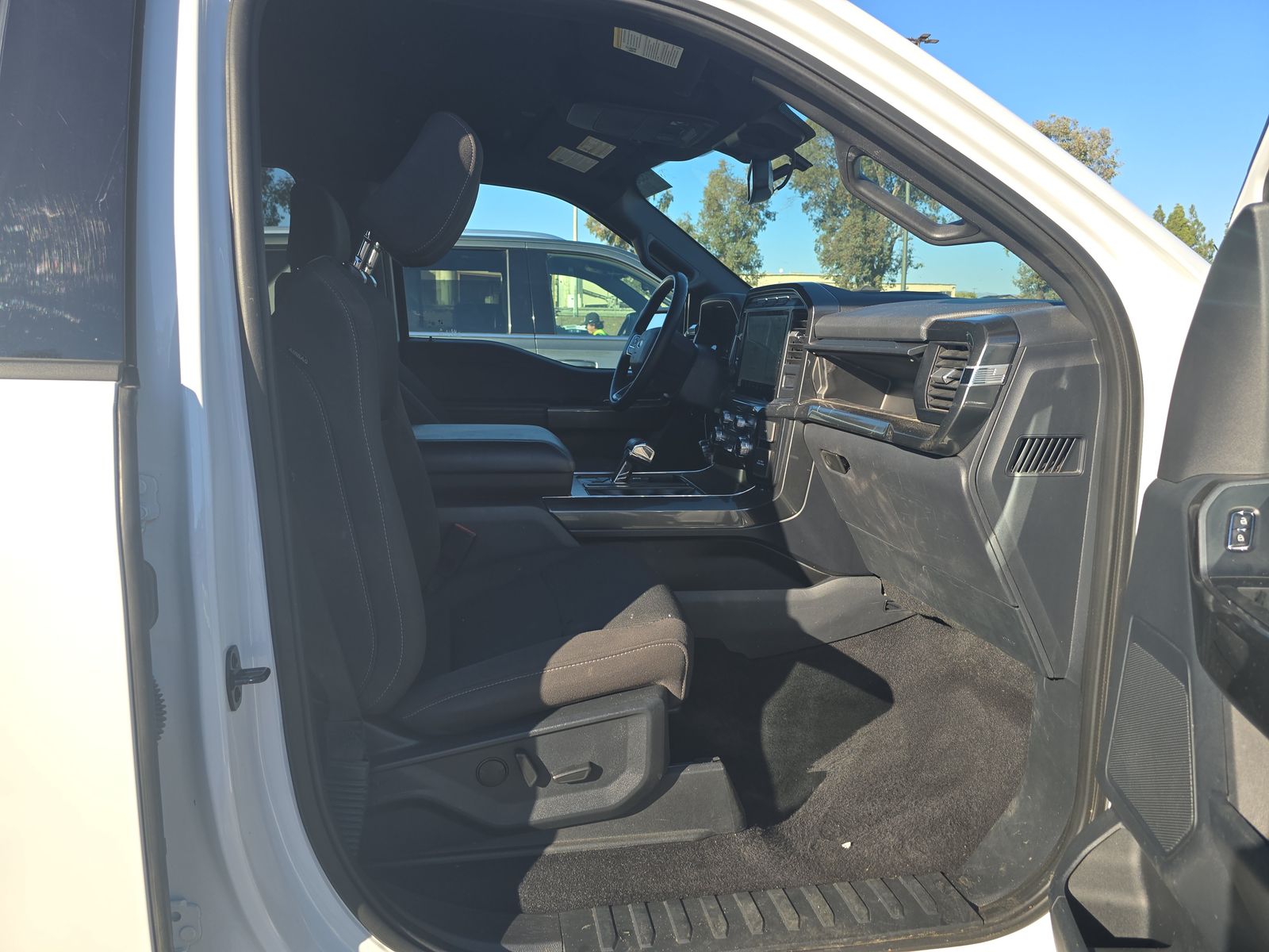 2023 Ford F-150 XLT RWD