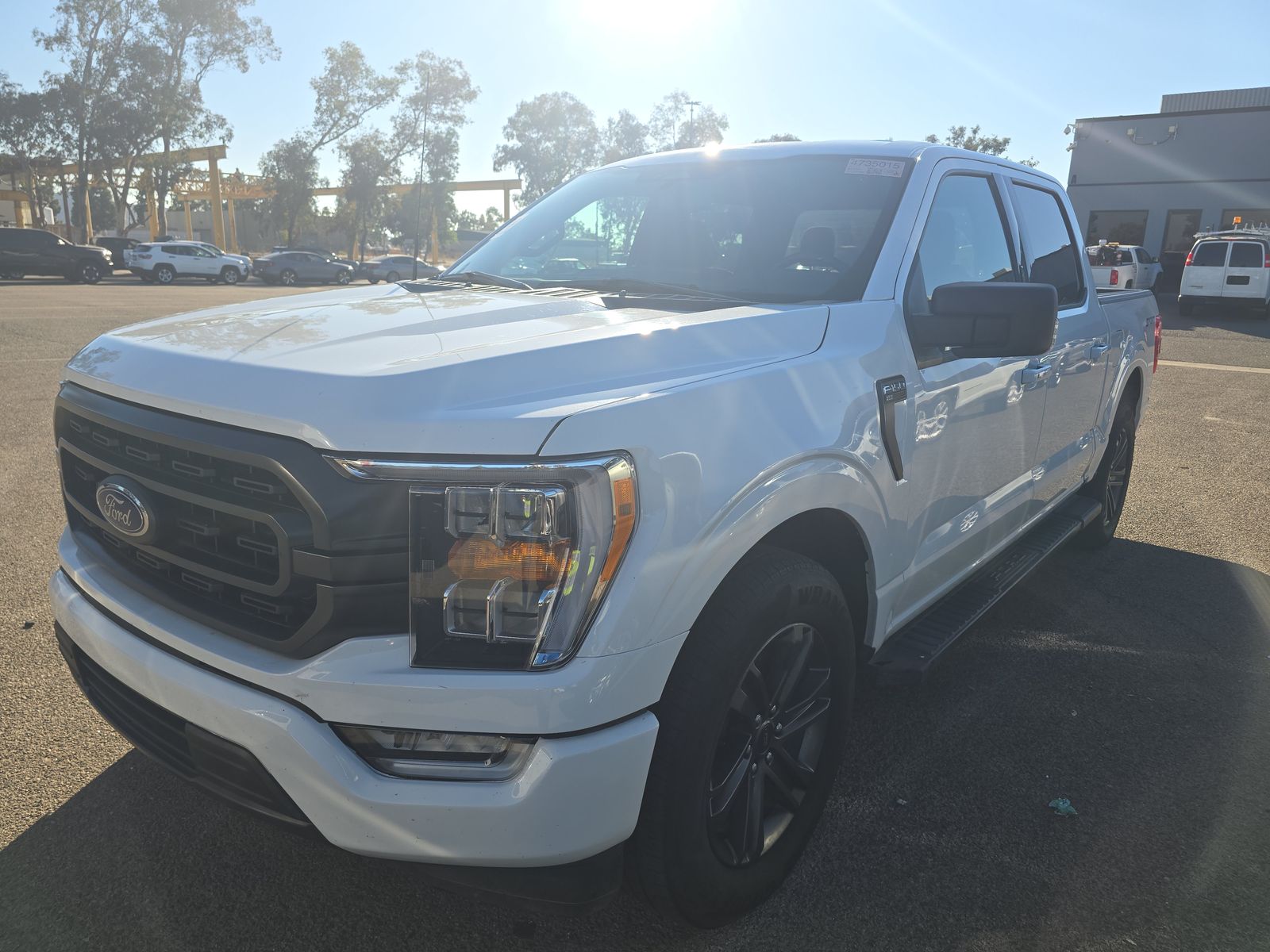 2023 Ford F-150 XLT RWD