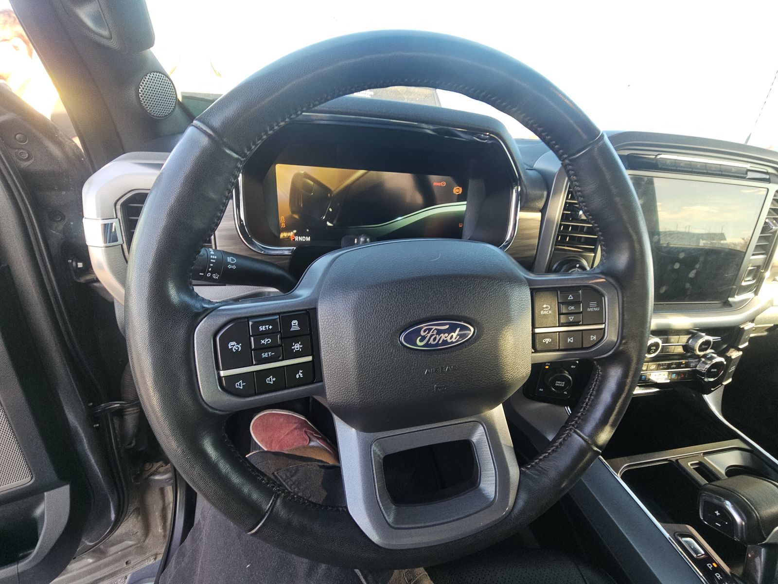 2024 Ford F-150 Lariat AWD
