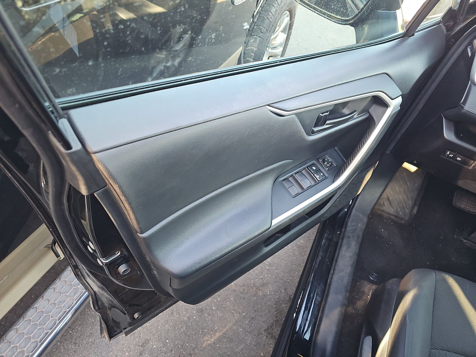 2021 Toyota RAV4 Hybrid LE AWD