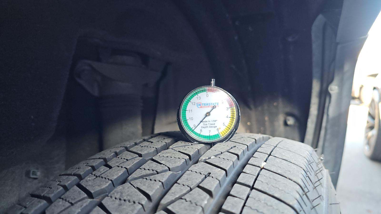 2021 Toyota RAV4 Hybrid LE AWD