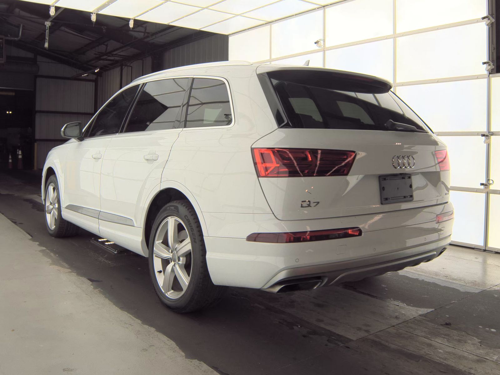 2017 Audi Q7 2.0T Komfort AWD