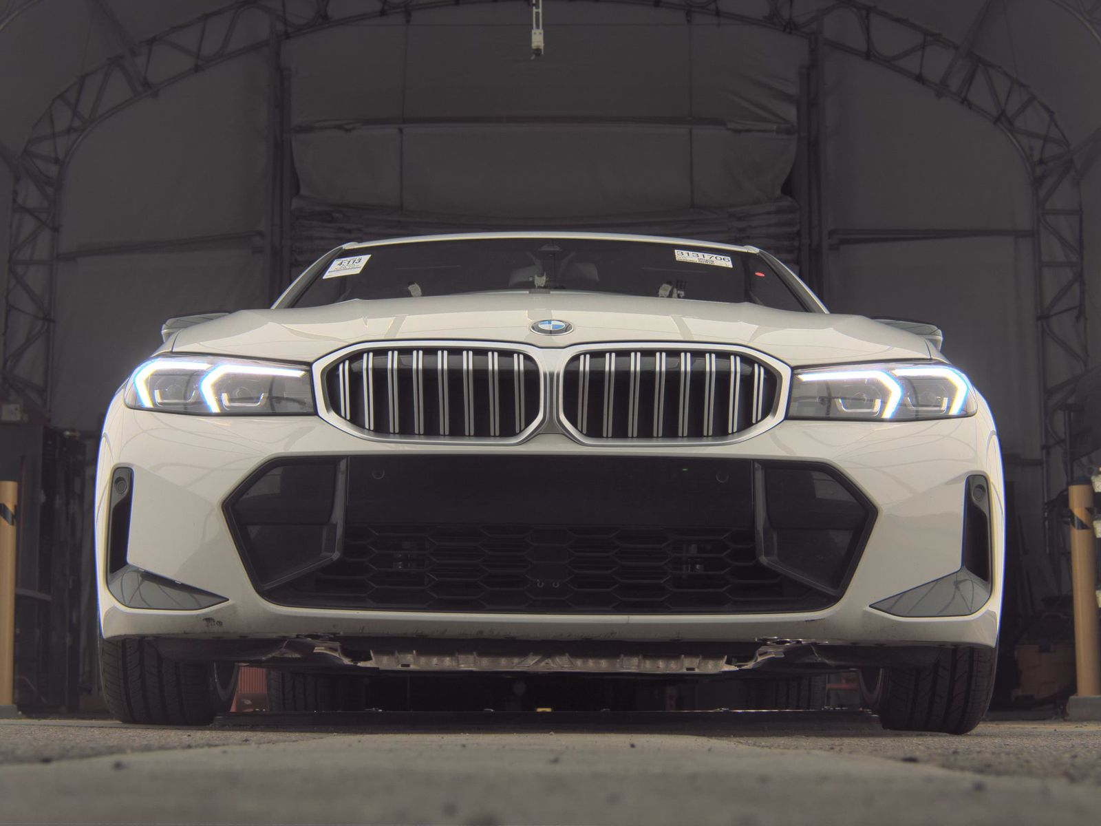 2025 BMW 3 Series 330i xDrive AWD