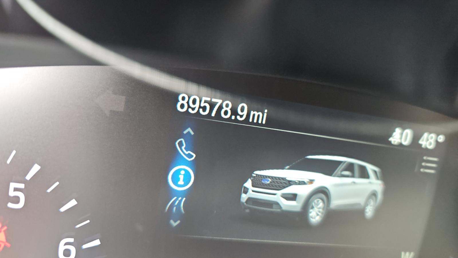 2023 Ford Explorer Base AWD