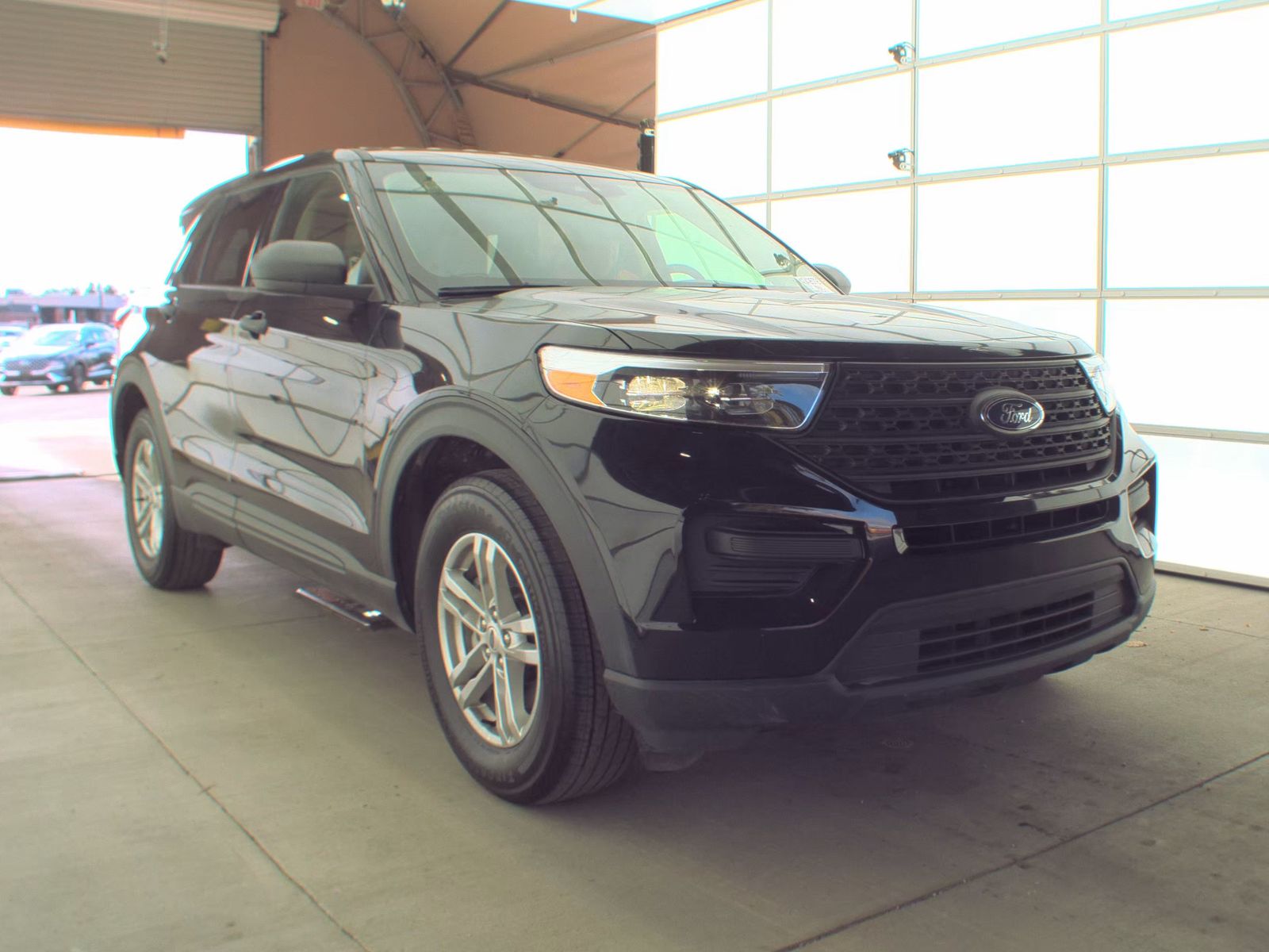 2023 Ford Explorer Base AWD