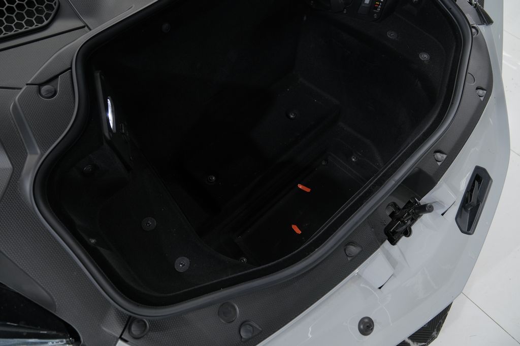 2025 Lamborghini Revuelto Base AWD