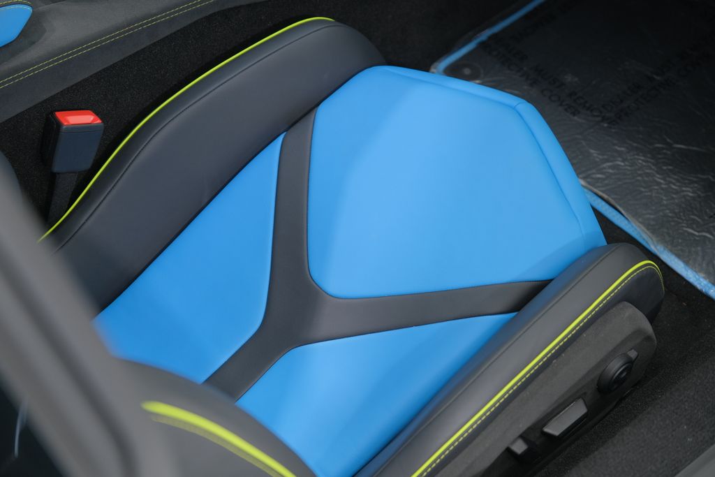 2025 Lamborghini Revuelto Base AWD