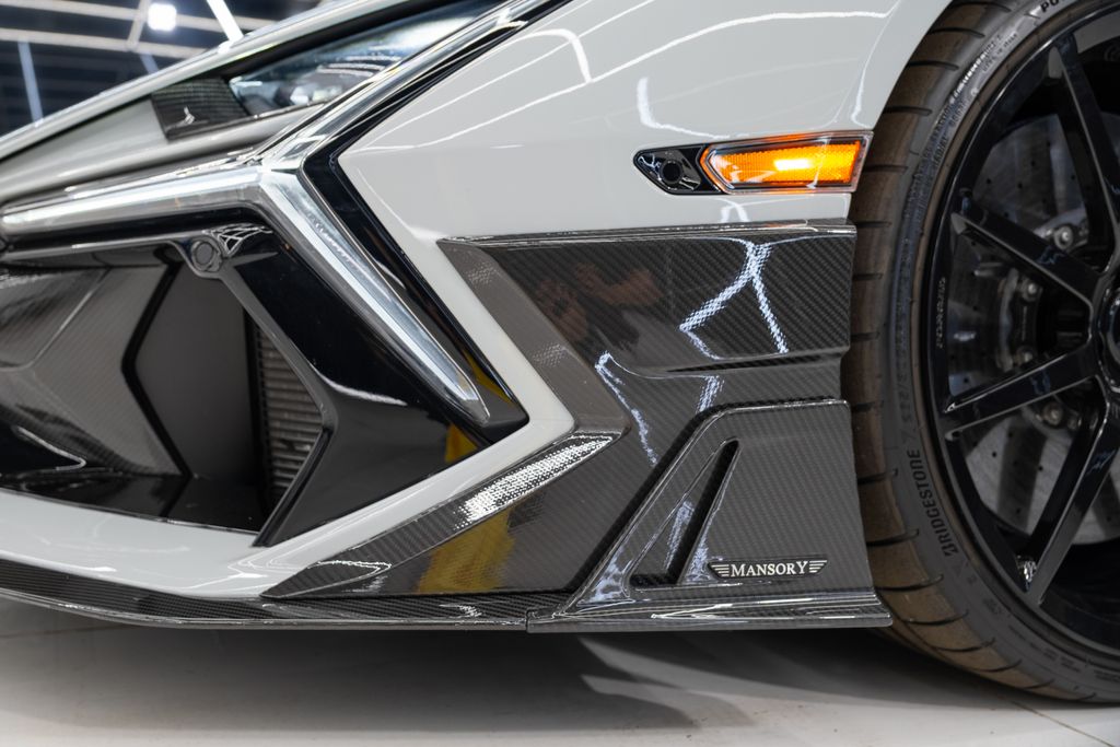 2025 Lamborghini Revuelto Base AWD