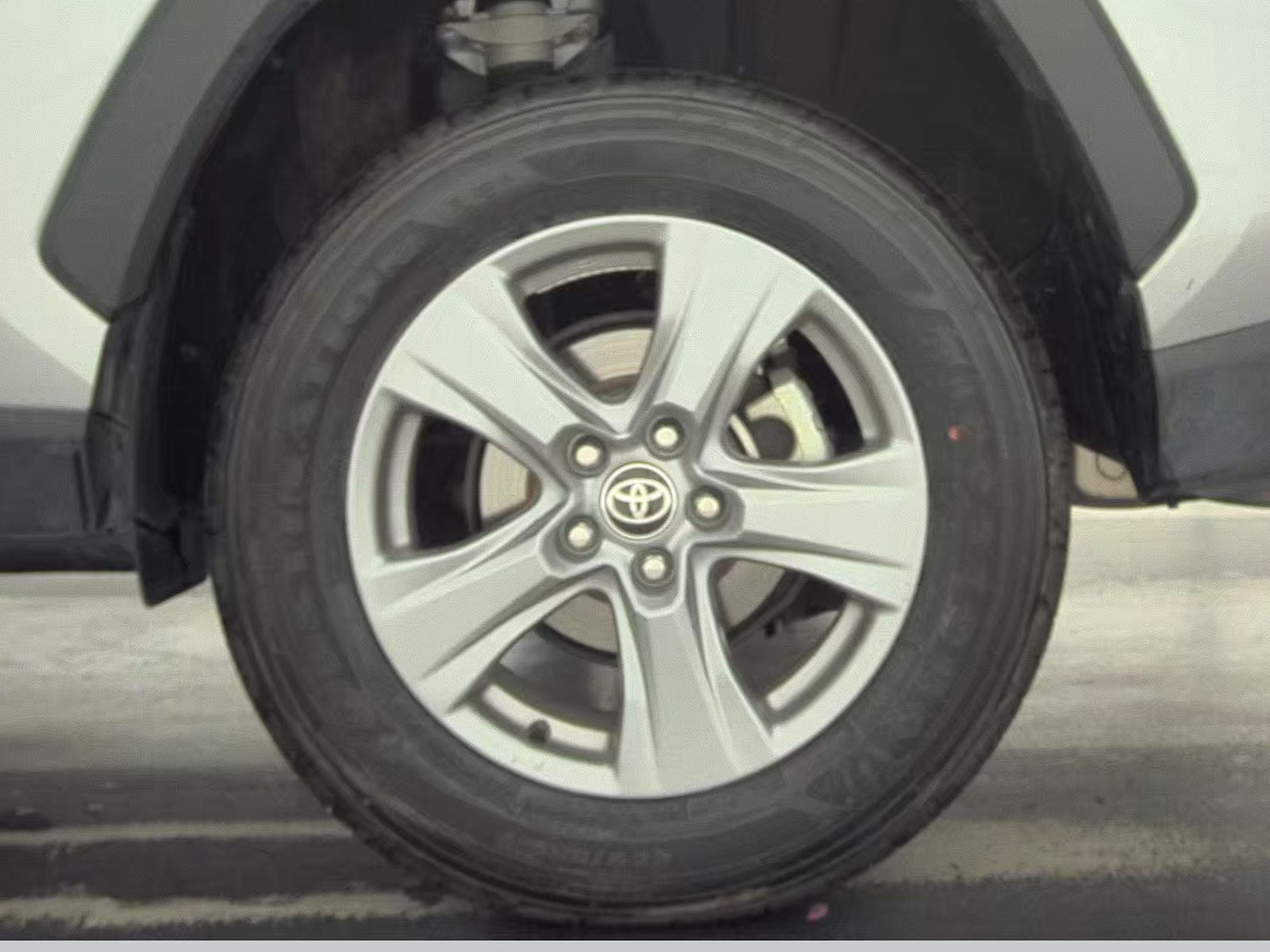 2024 Toyota RAV4 Hybrid XLE AWD